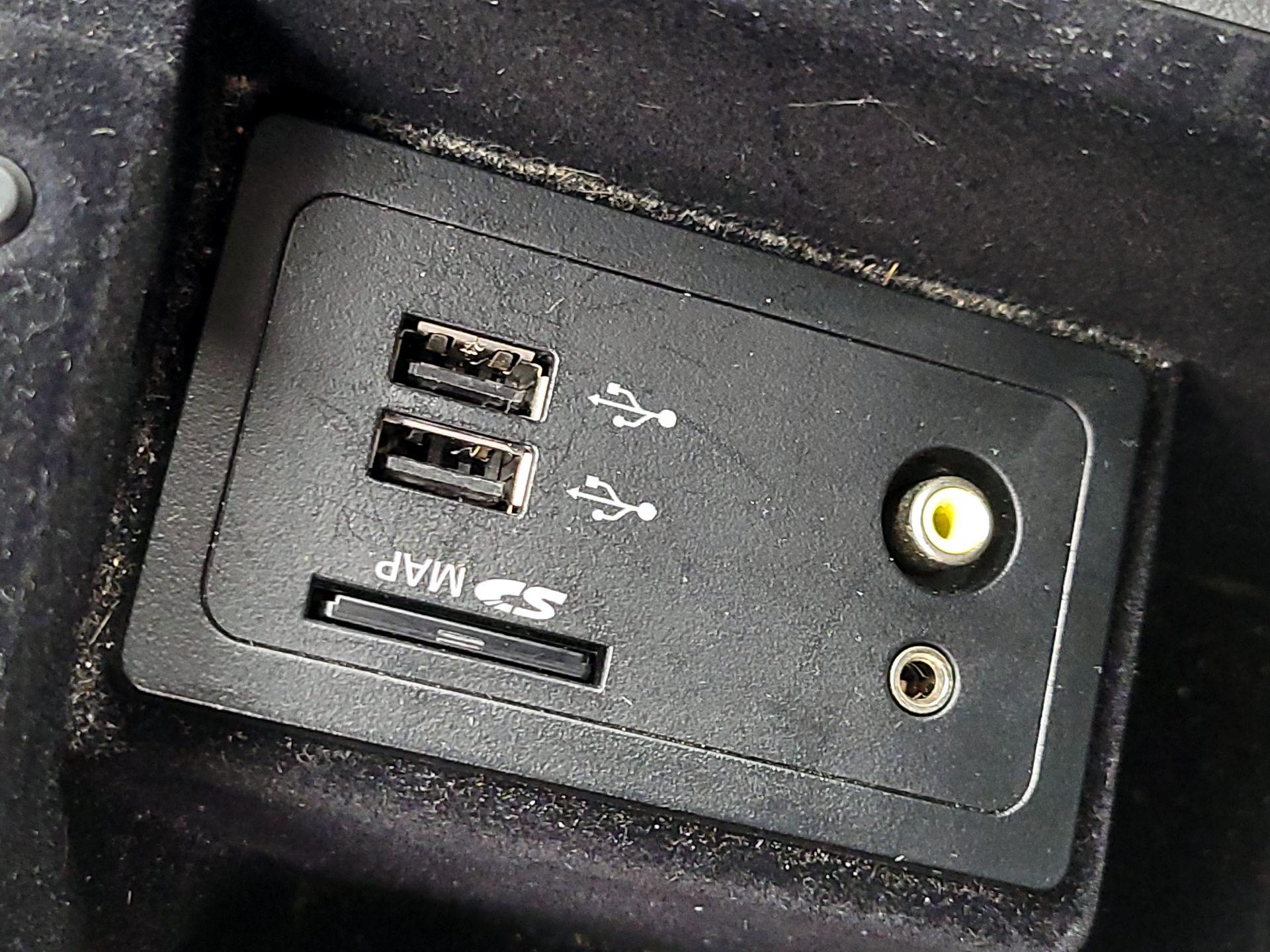 Thumbnail: 2018 INFINITI Q50 - 19