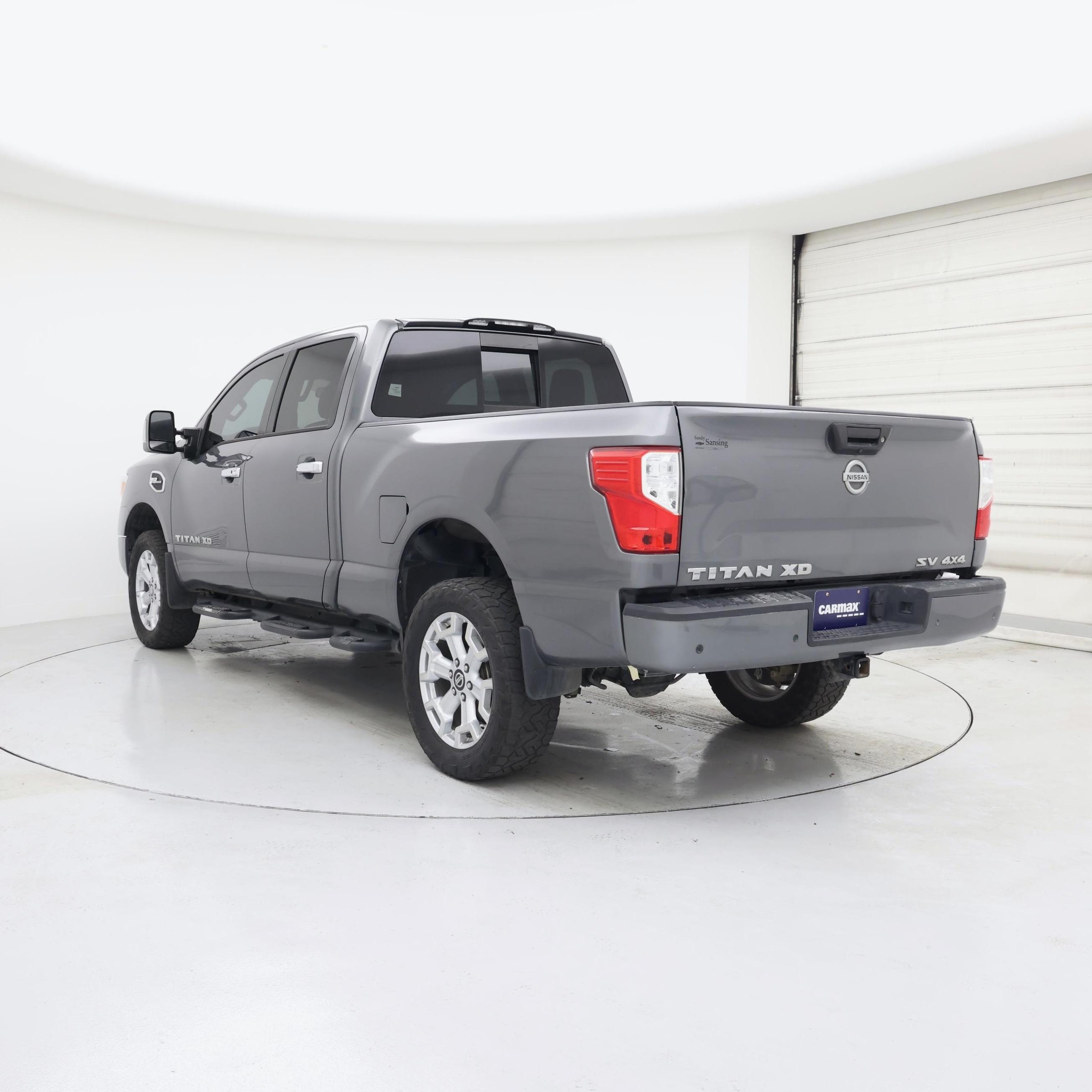 Thumbnail: 2021 Nissan Titan - 2