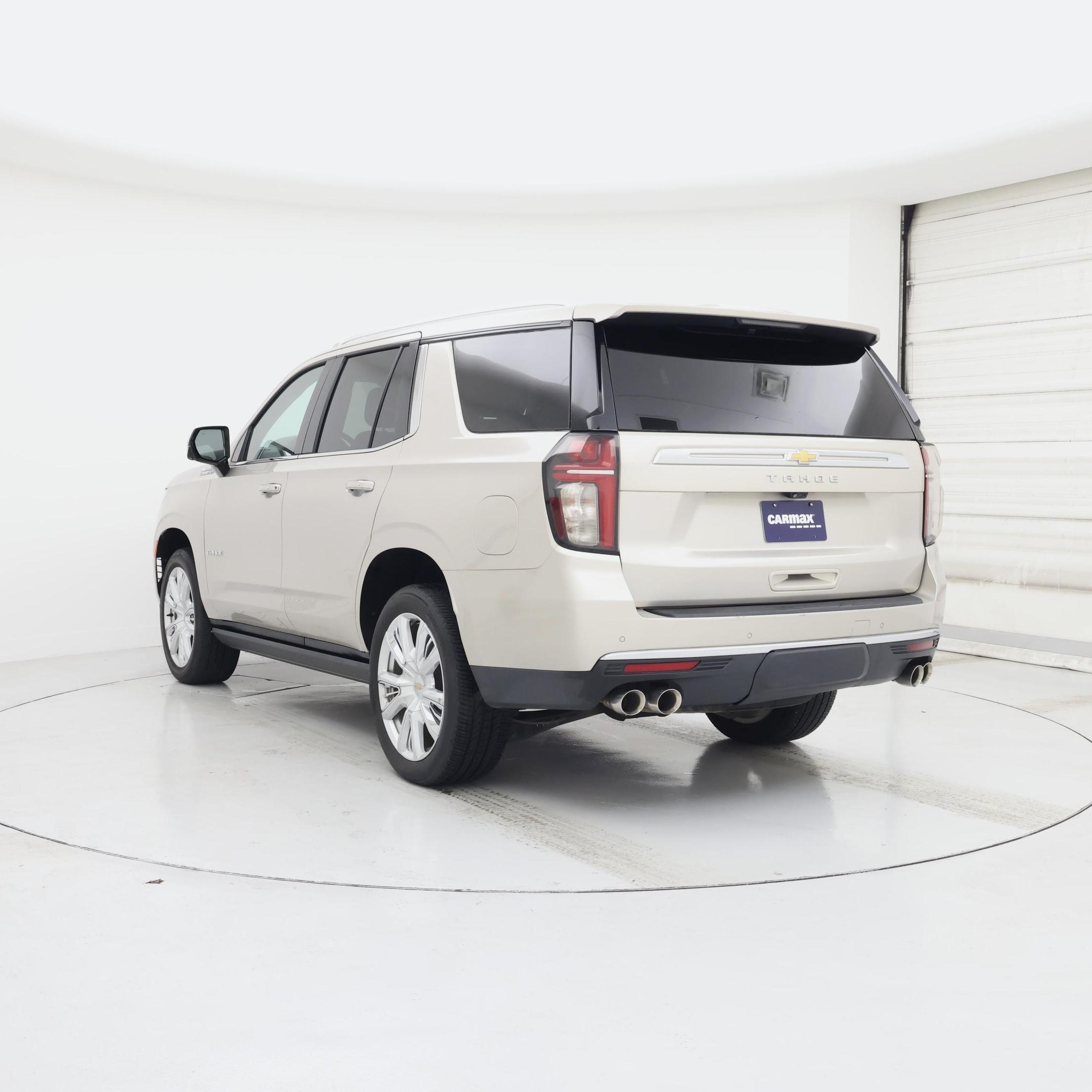 Thumbnail: 2022 Chevrolet Tahoe - 2