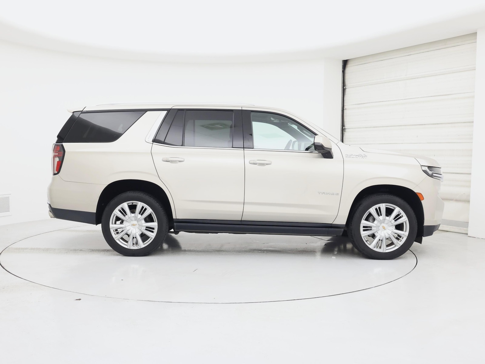 2022 Chevrolet Tahoe High Country - Photo 8