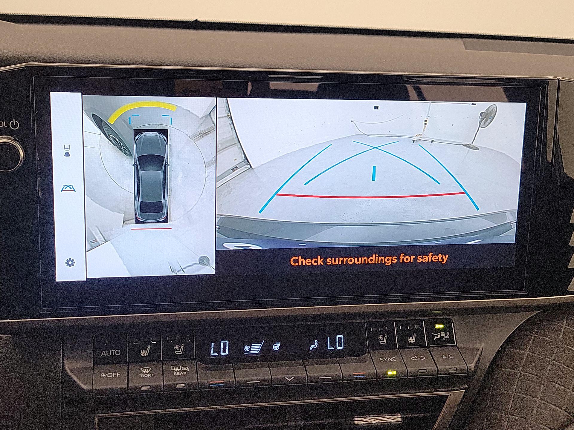 Thumbnail: 2025 Toyota Camry - 14