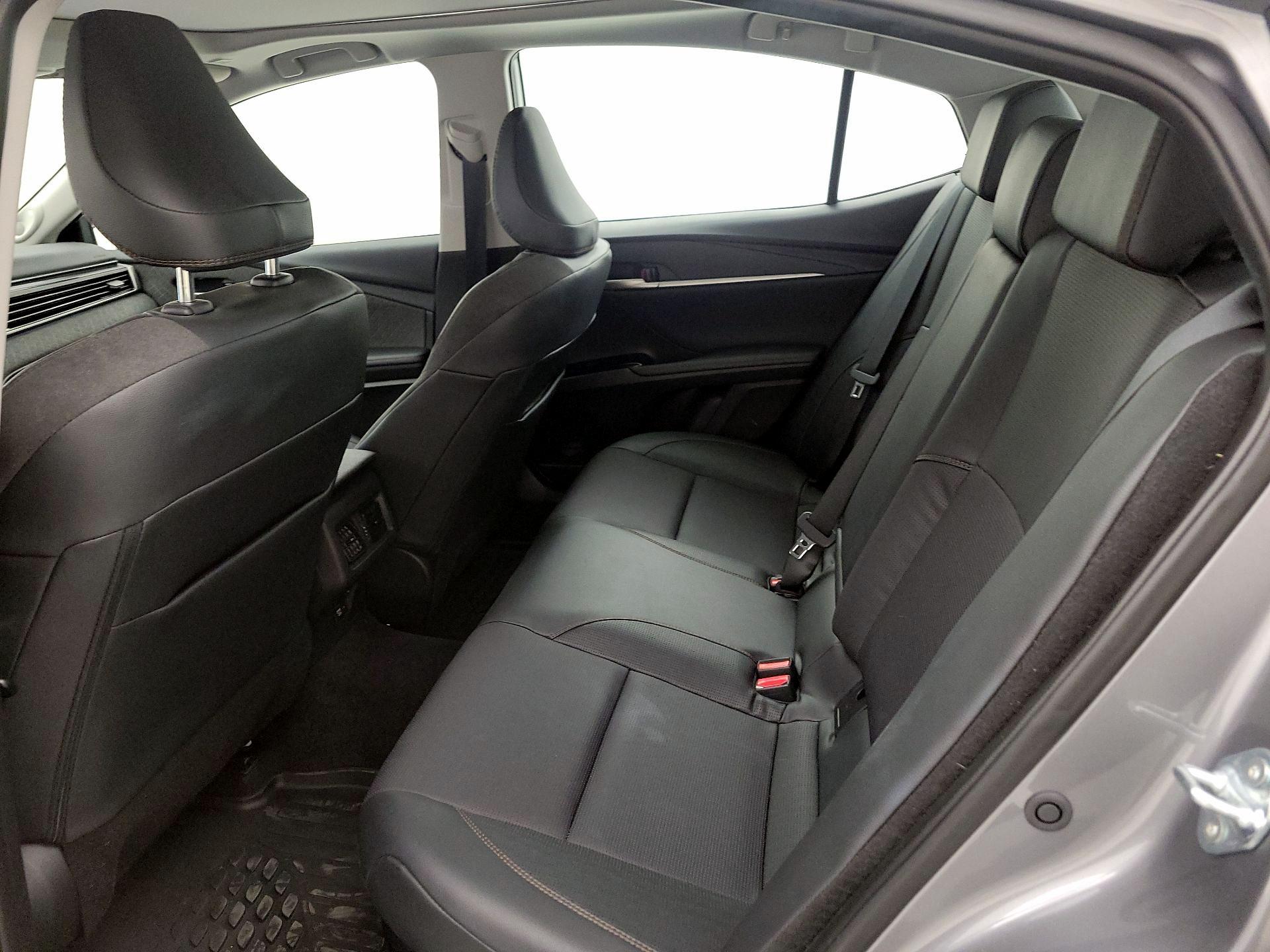 Thumbnail: 2025 Toyota Camry - 19