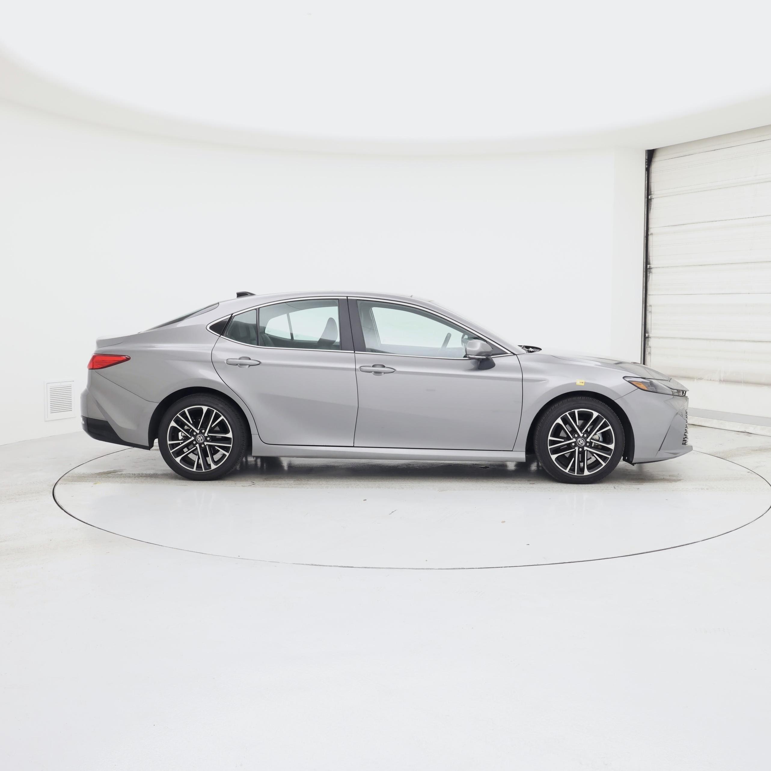 Thumbnail: 2025 Toyota Camry - 7