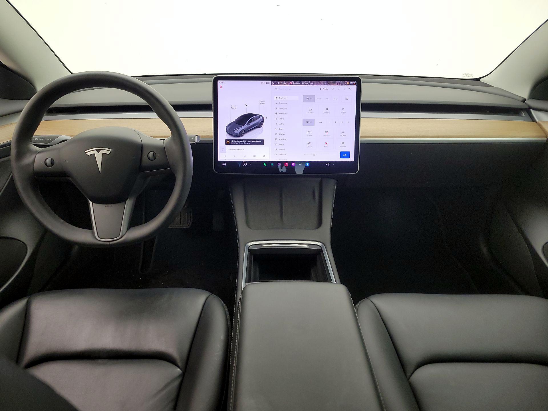 Thumbnail: 2022 Tesla Model 3 - 9