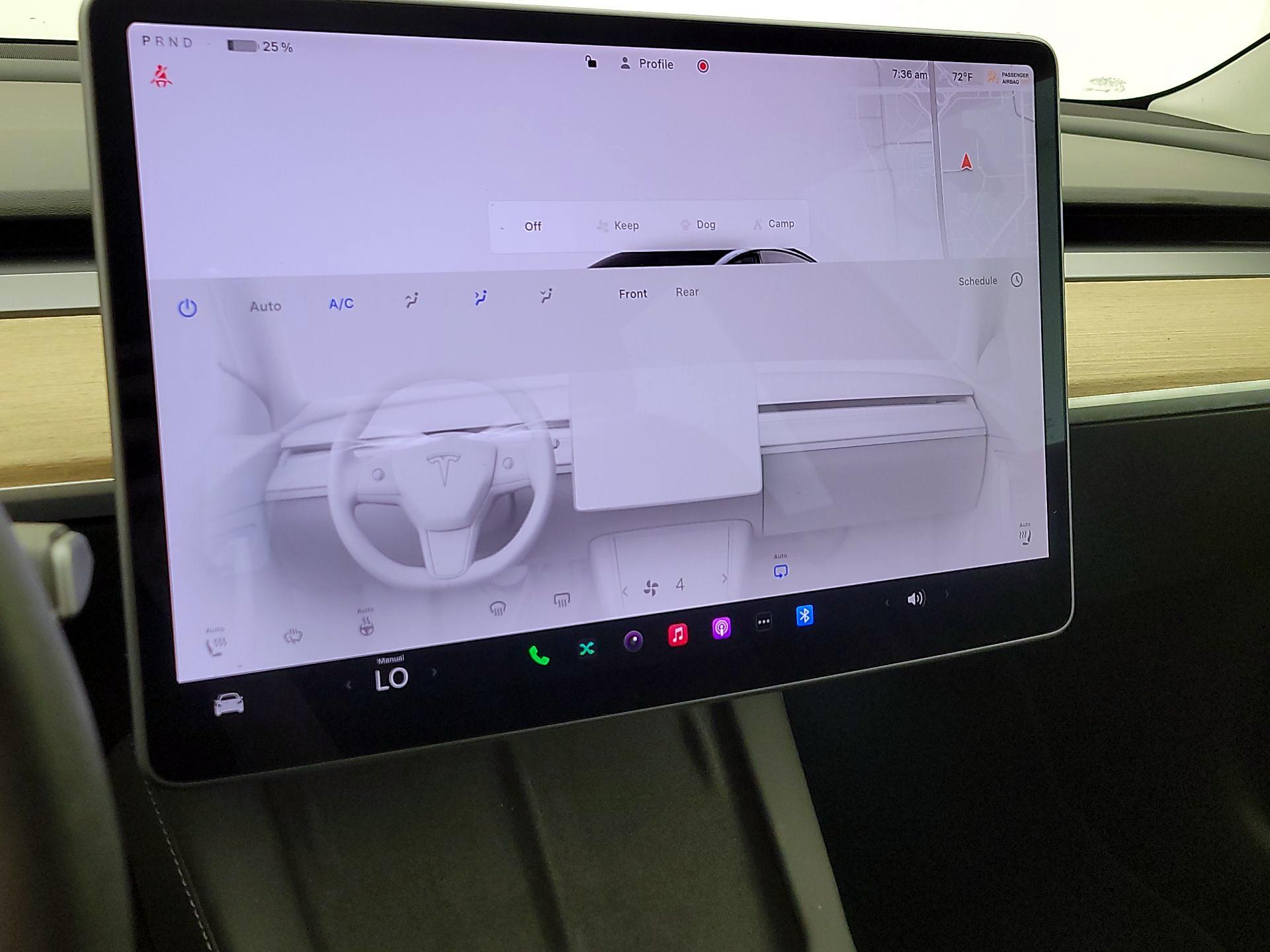 Thumbnail: 2022 Tesla Model 3 - 15