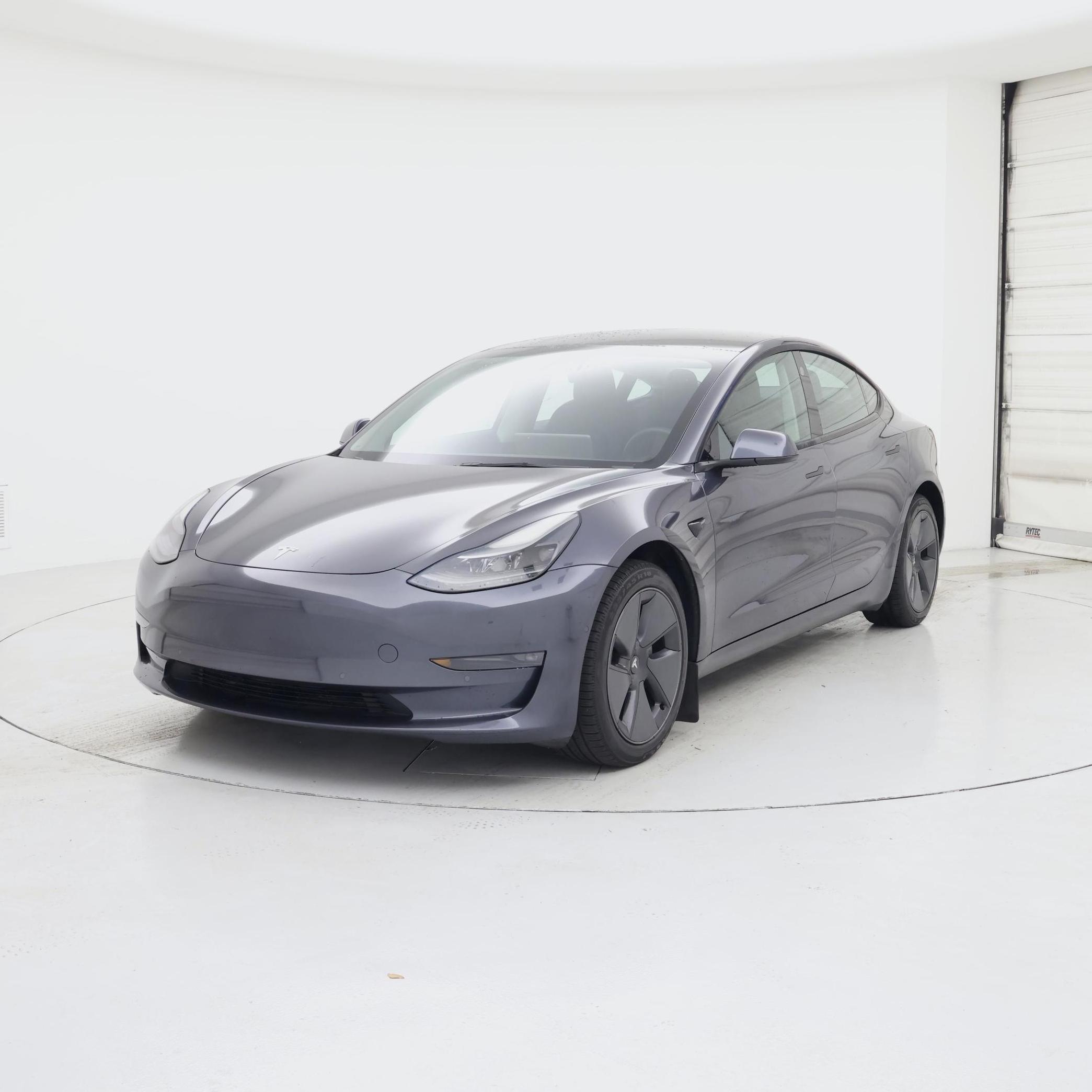 Thumbnail: 2022 Tesla Model 3 - 4