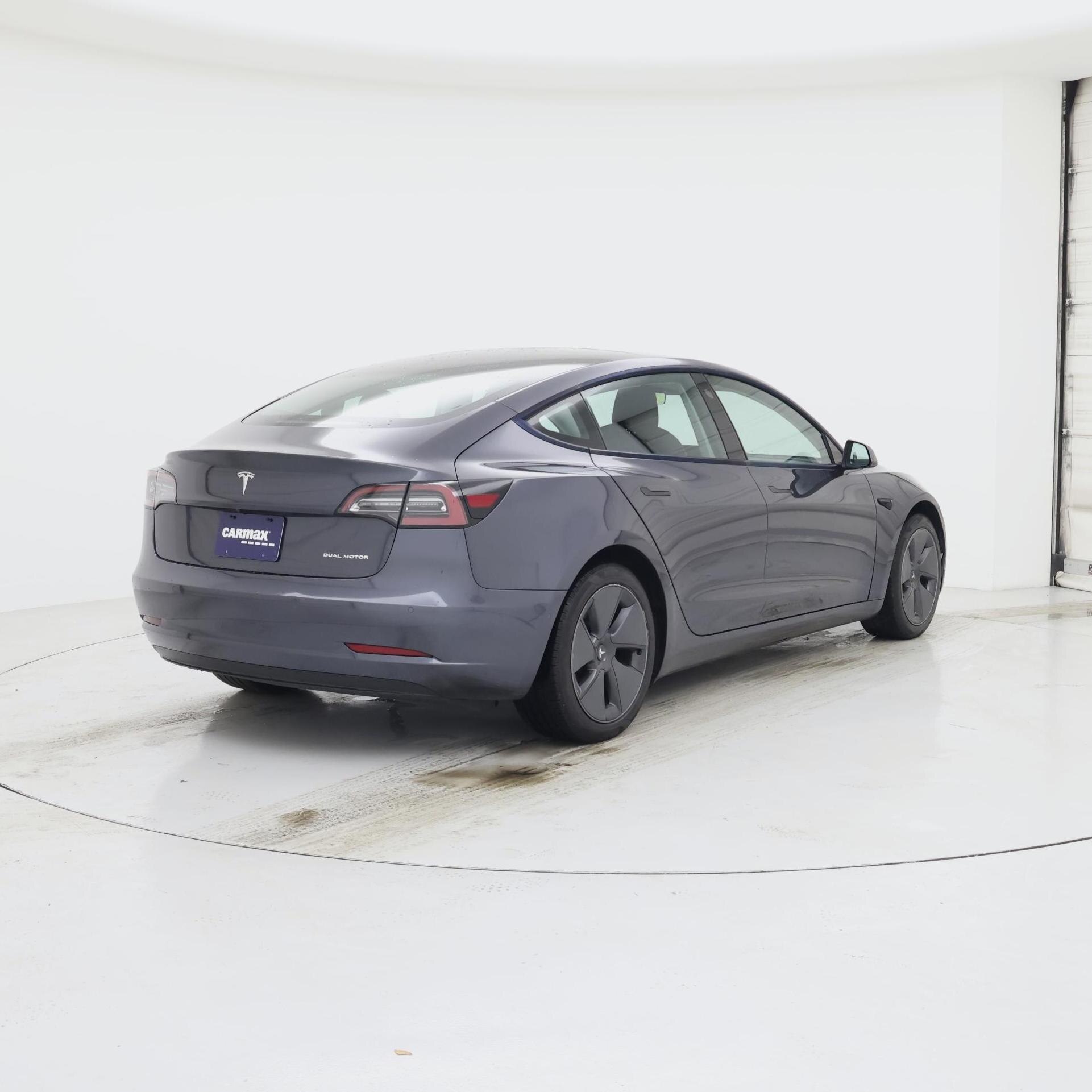 Thumbnail: 2022 Tesla Model 3 - 8