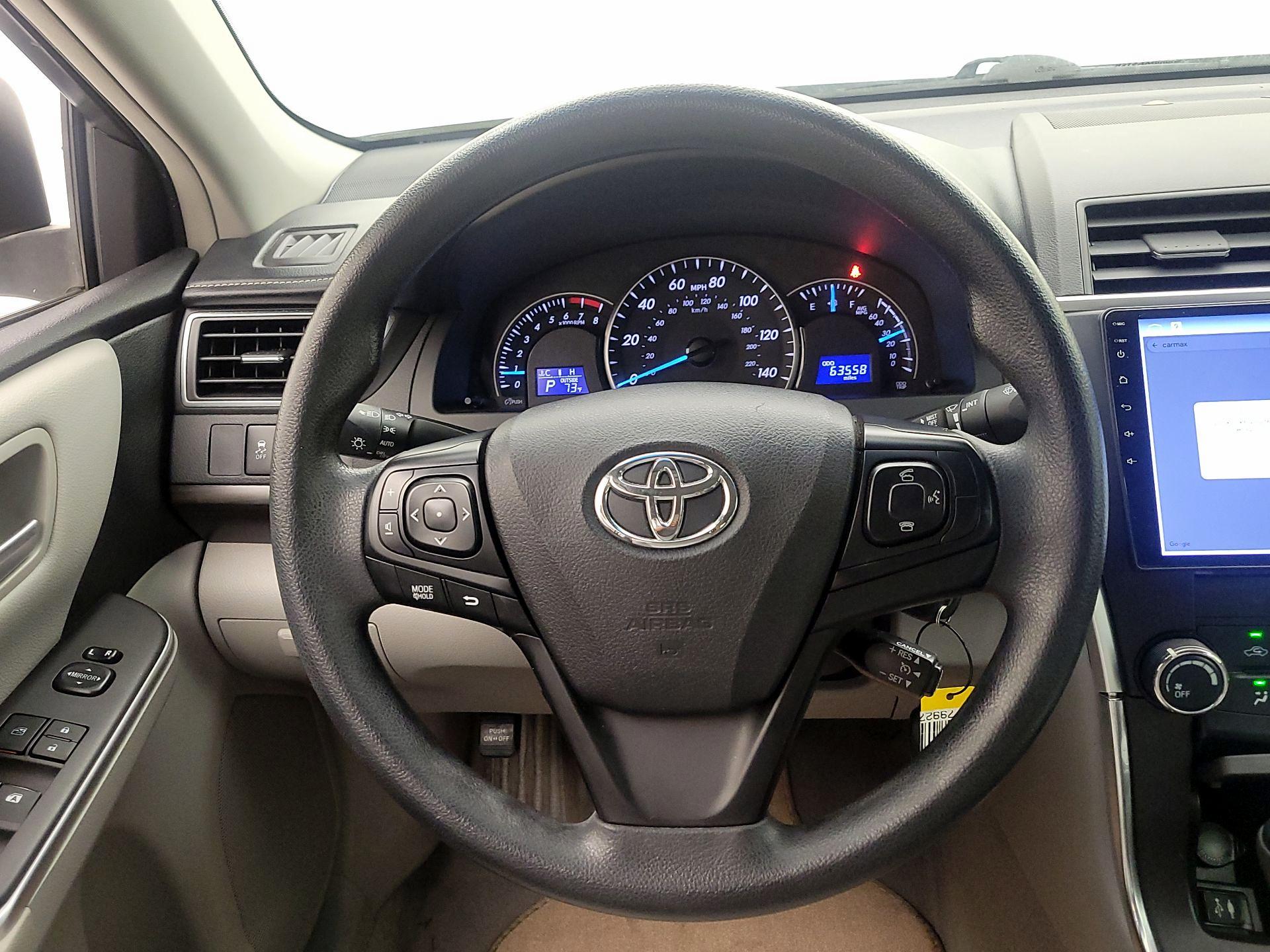 Thumbnail: 2015 Toyota Camry - 10