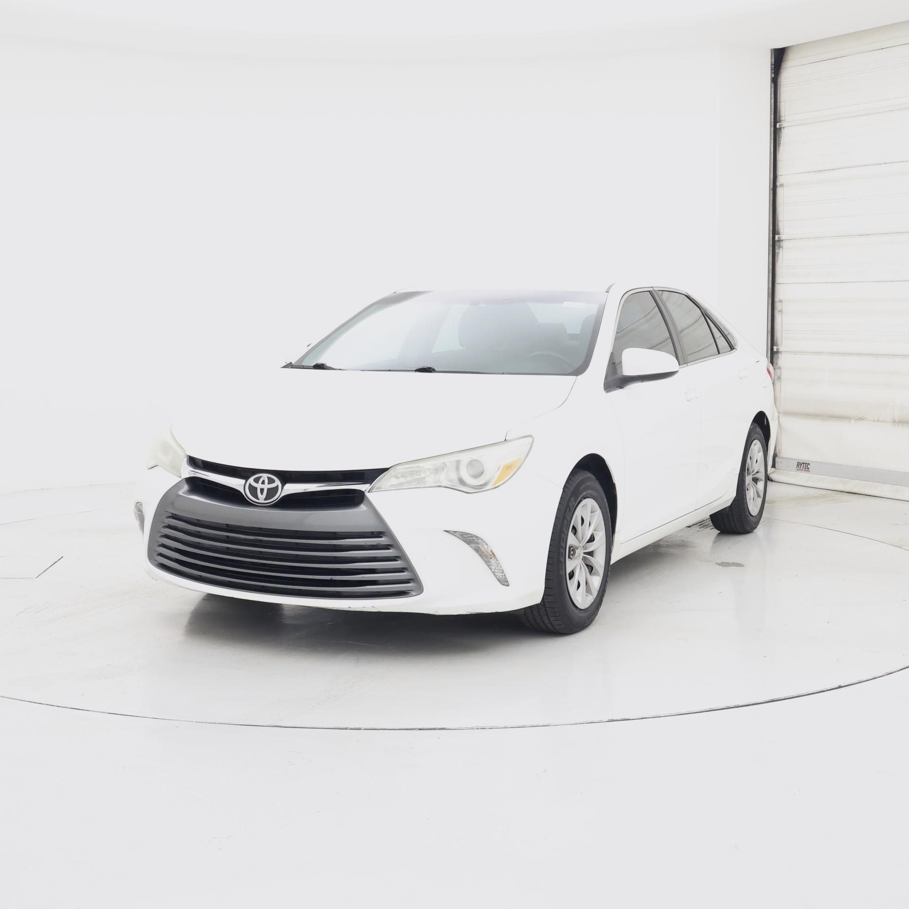 Thumbnail: 2015 Toyota Camry - 4