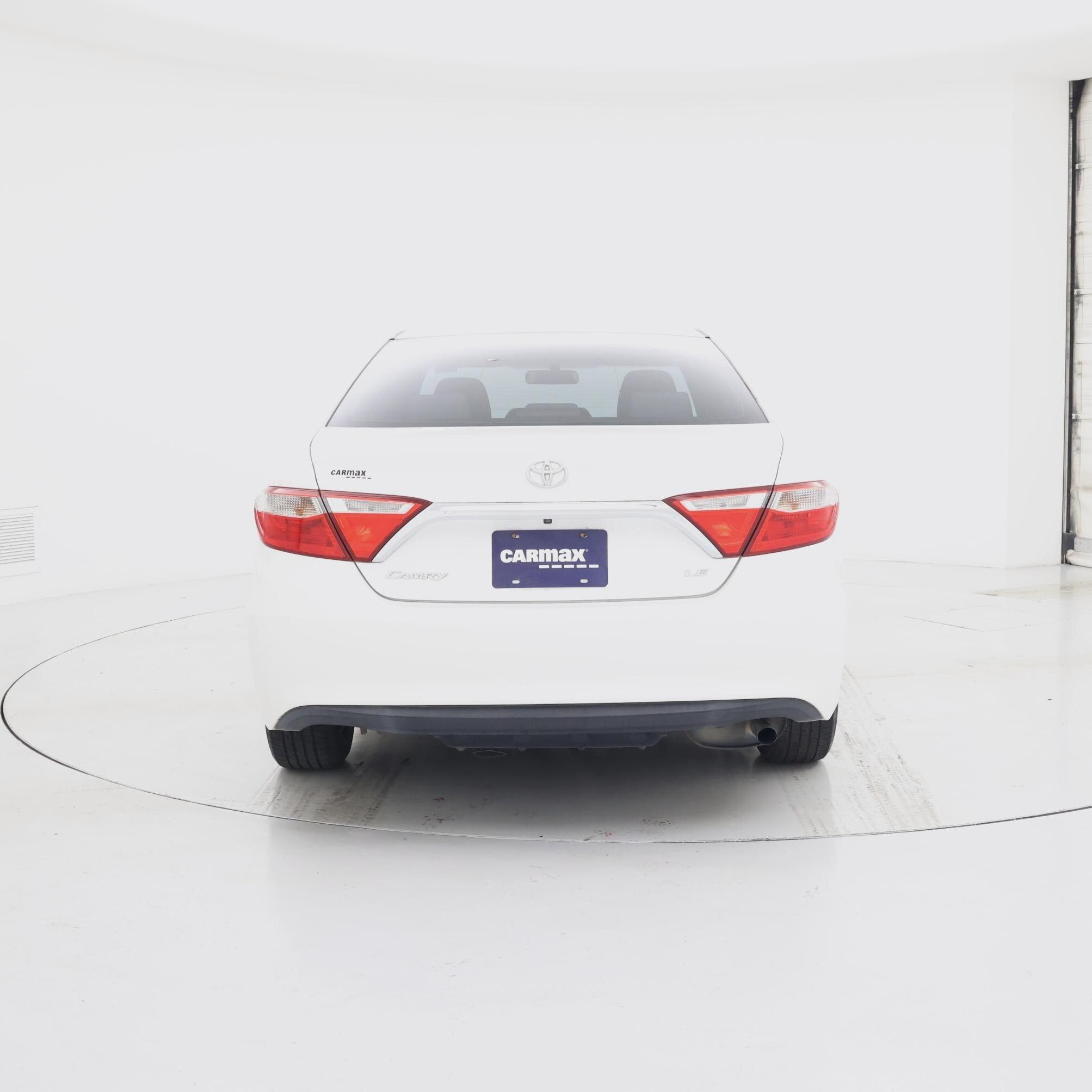 Thumbnail: 2015 Toyota Camry - 6