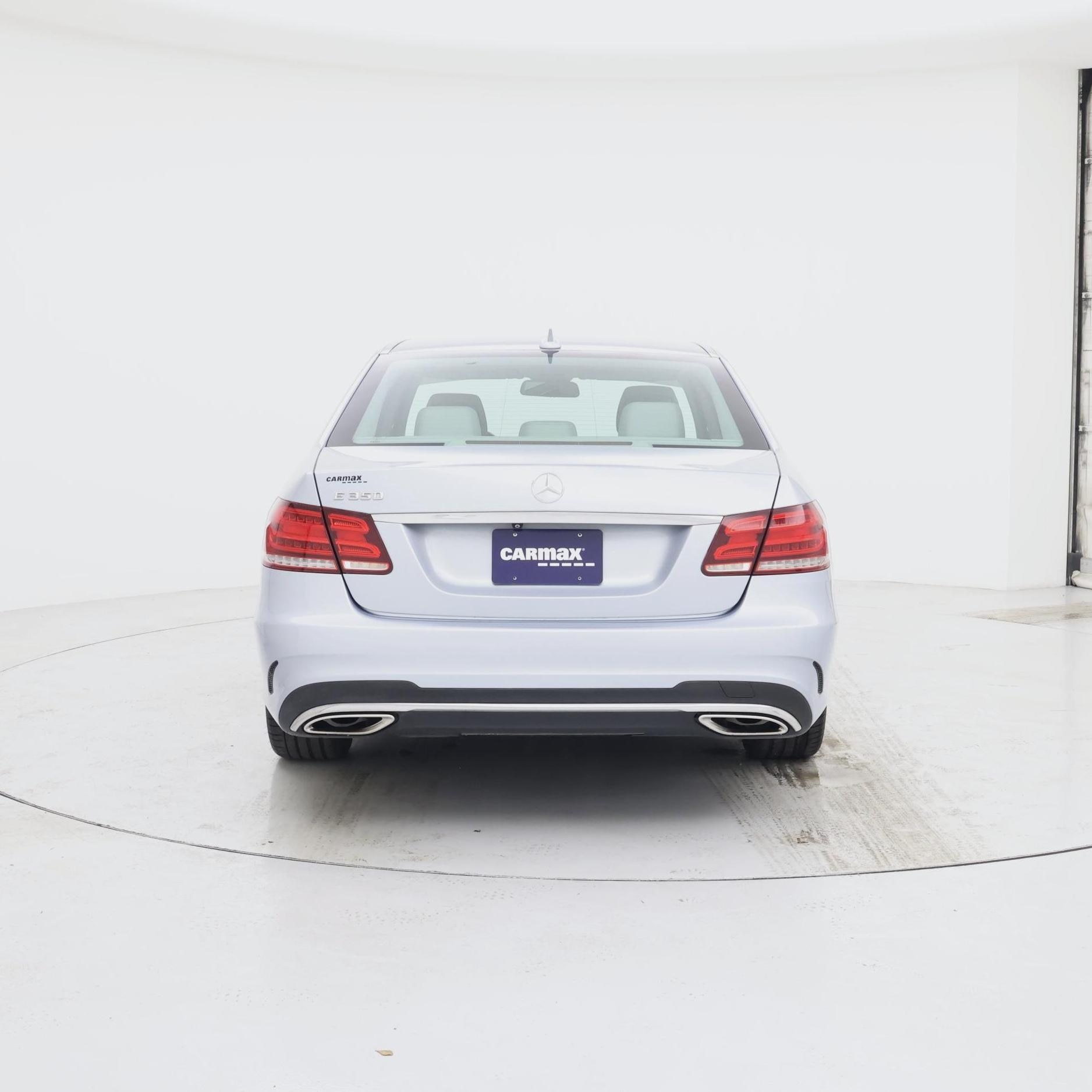 Thumbnail: 2016 Mercedes-Benz E-Class - 6