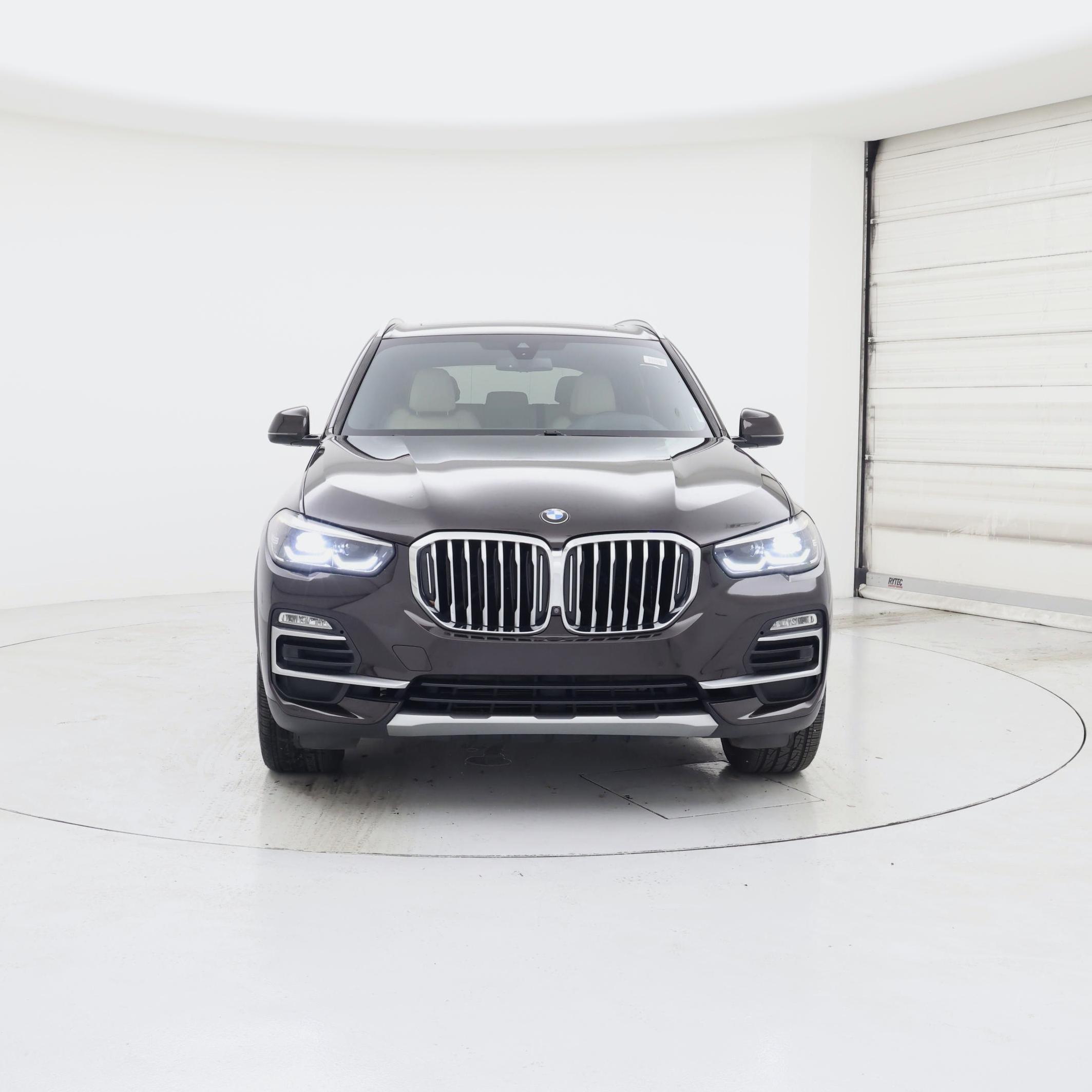 Thumbnail: 2021 BMW X5 - 5