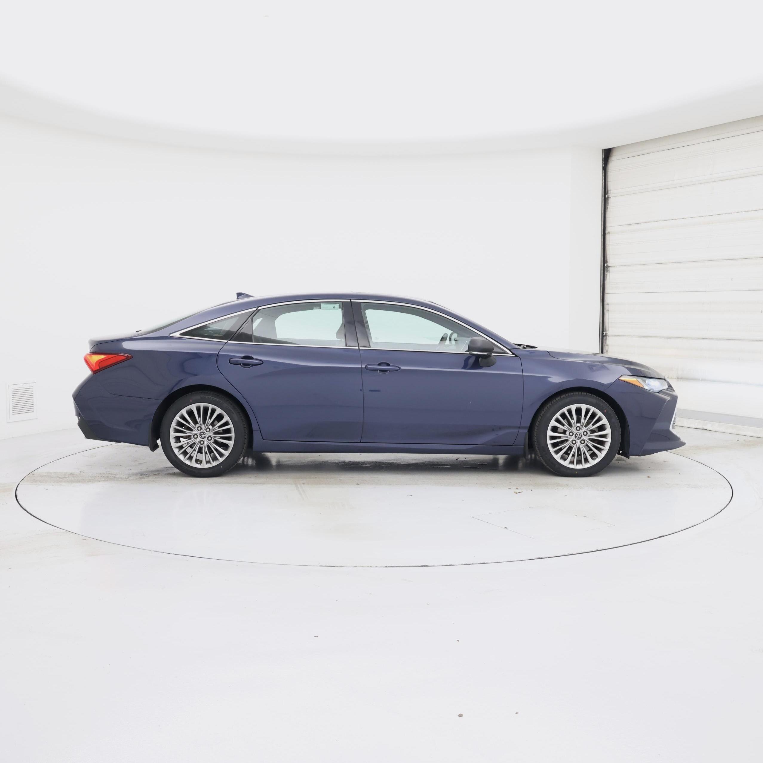 Thumbnail: 2019 Toyota Avalon - 7