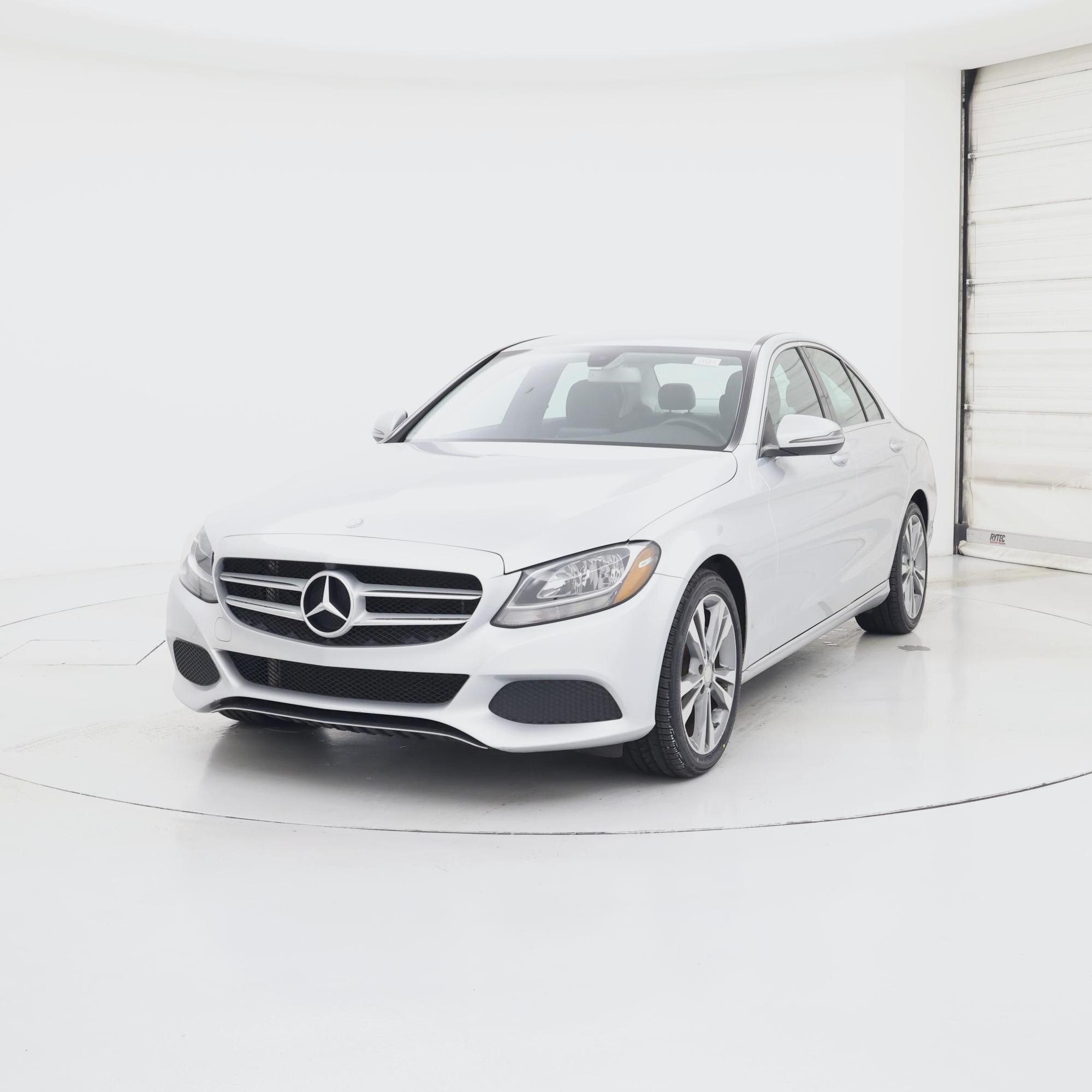 Thumbnail: 2016 Mercedes-Benz C-Class - 4