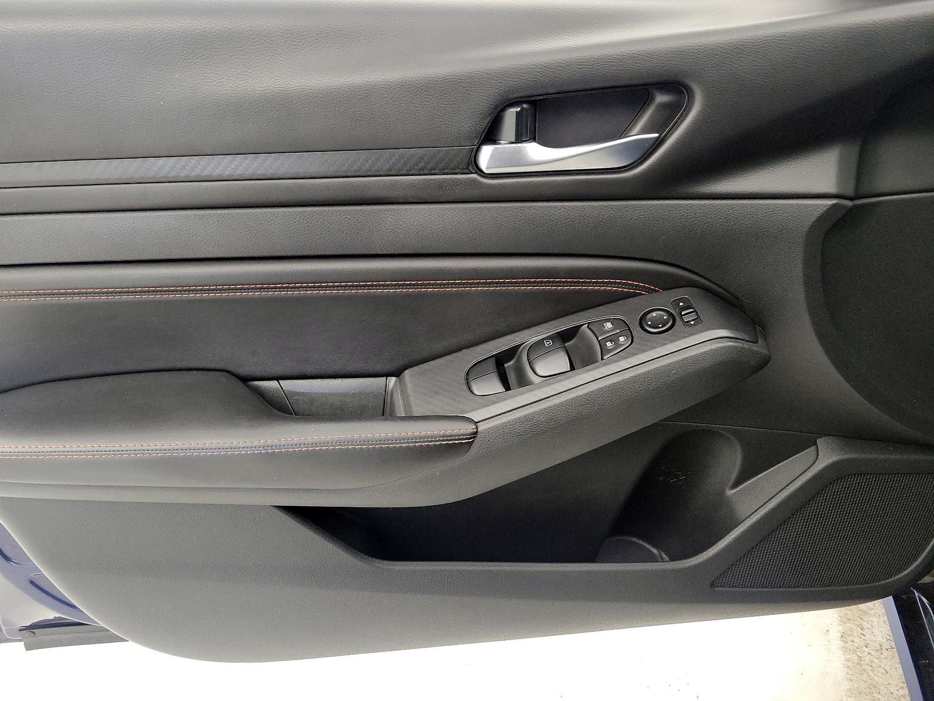 Thumbnail: 2021 Nissan Altima - 12