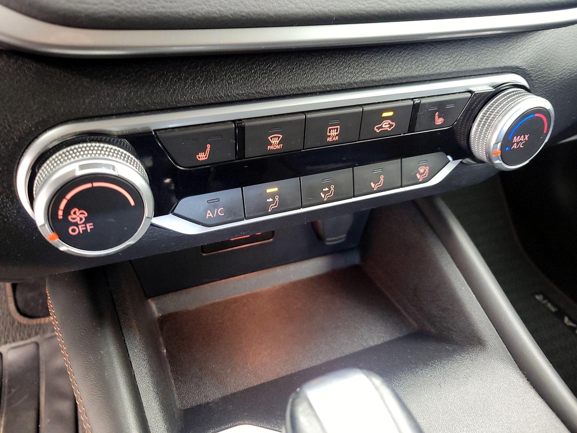 Thumbnail: 2021 Nissan Altima - 14