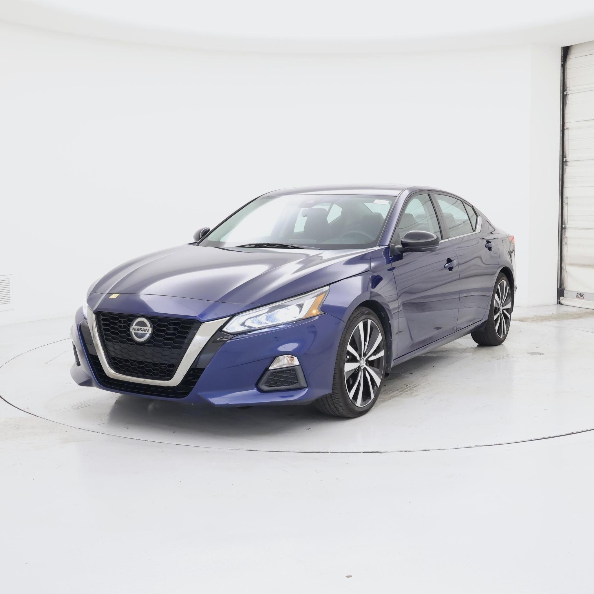 Thumbnail: 2021 Nissan Altima - 4