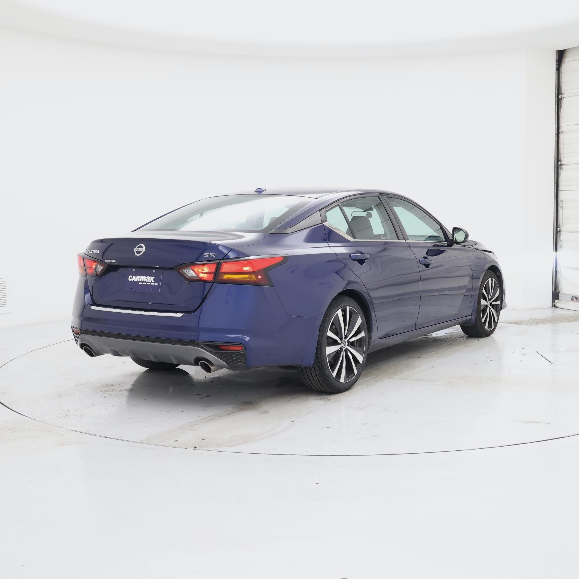 Thumbnail: 2021 Nissan Altima - 8