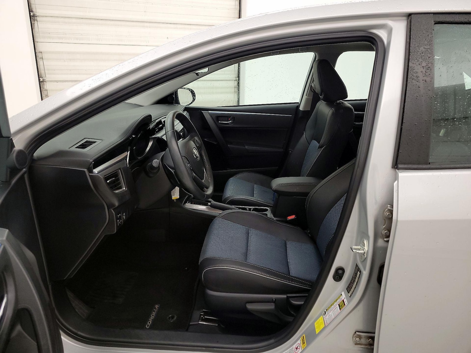 2016 Toyota Corolla S - Photo 12