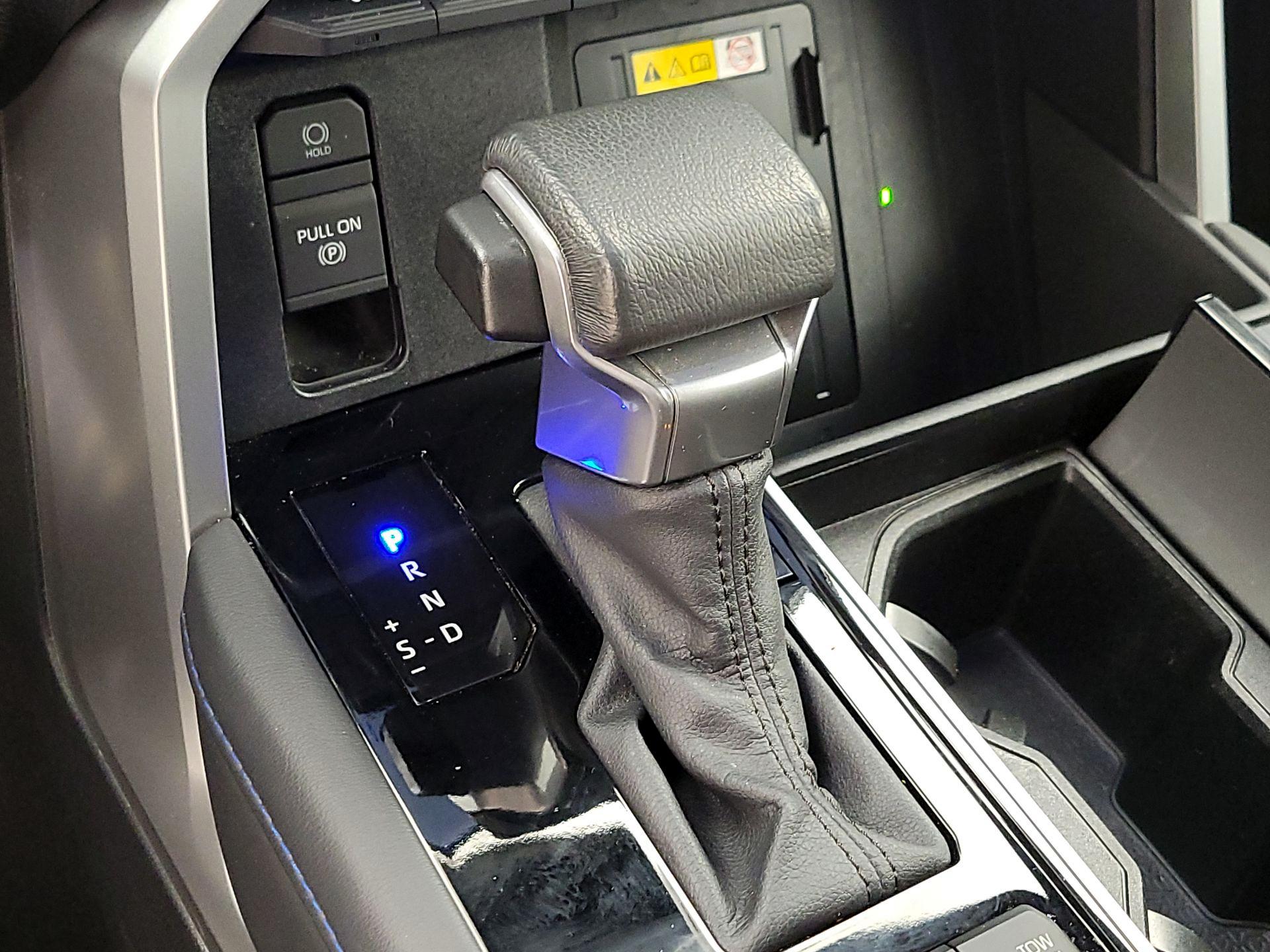 Thumbnail: 2023 Toyota Tundra - 17