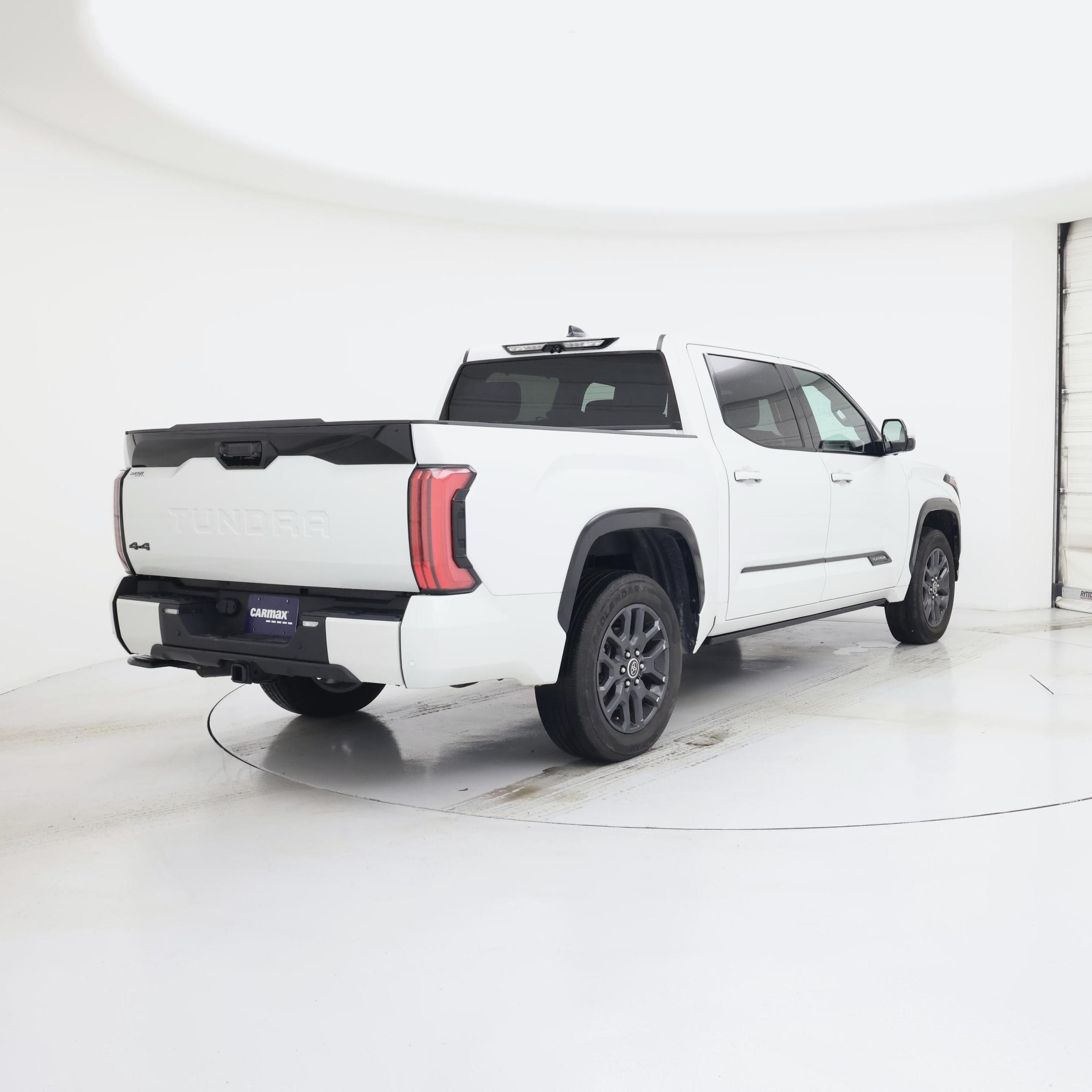 Thumbnail: 2023 Toyota Tundra - 8