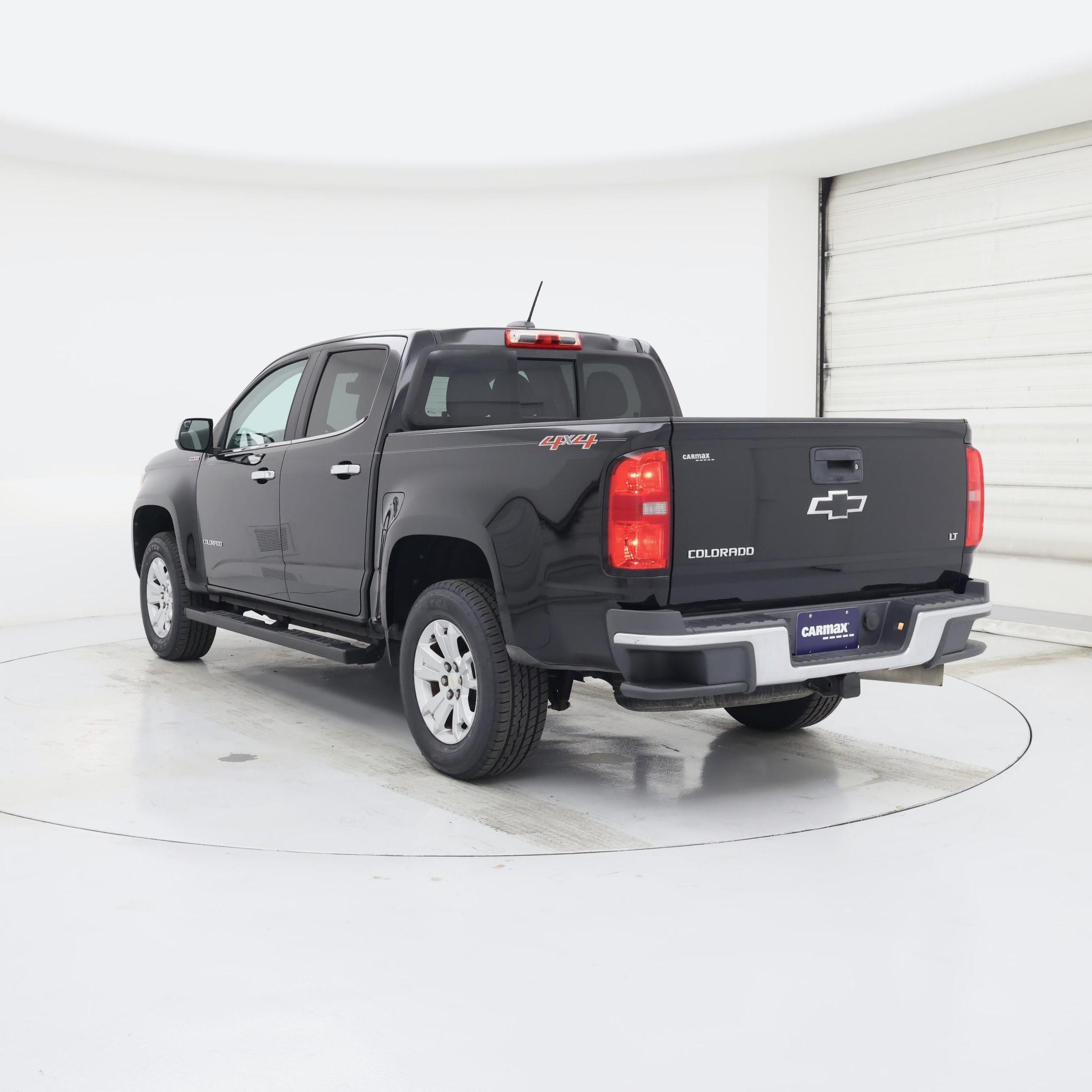 Thumbnail: 2017 Chevrolet Colorado - 2