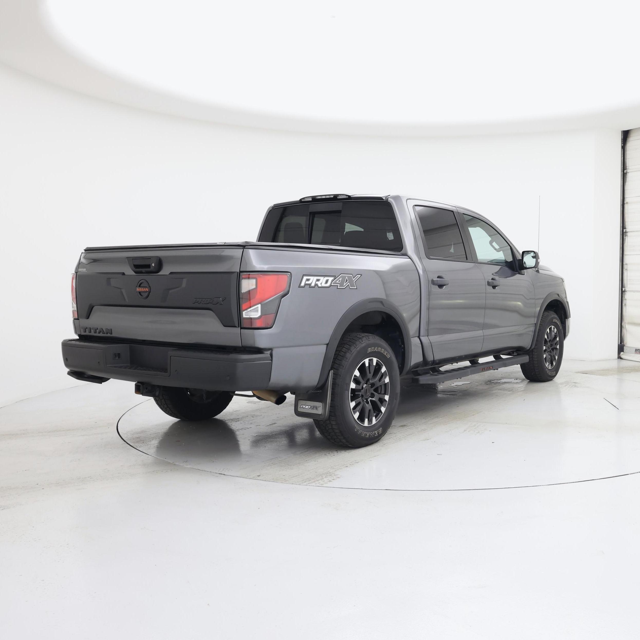 Thumbnail: 2021 Nissan Titan - 8