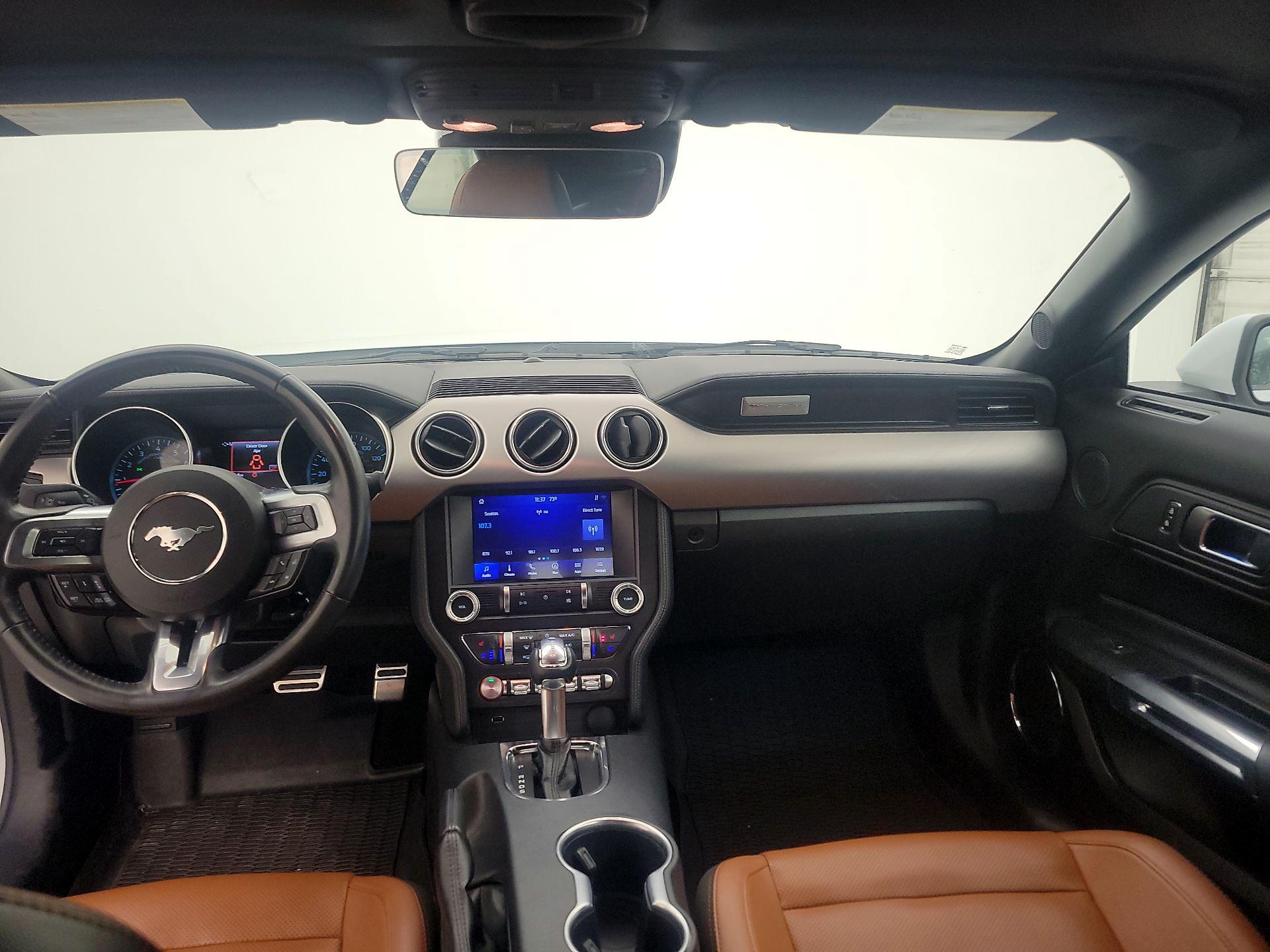 Thumbnail: 2022 Ford Mustang - 9