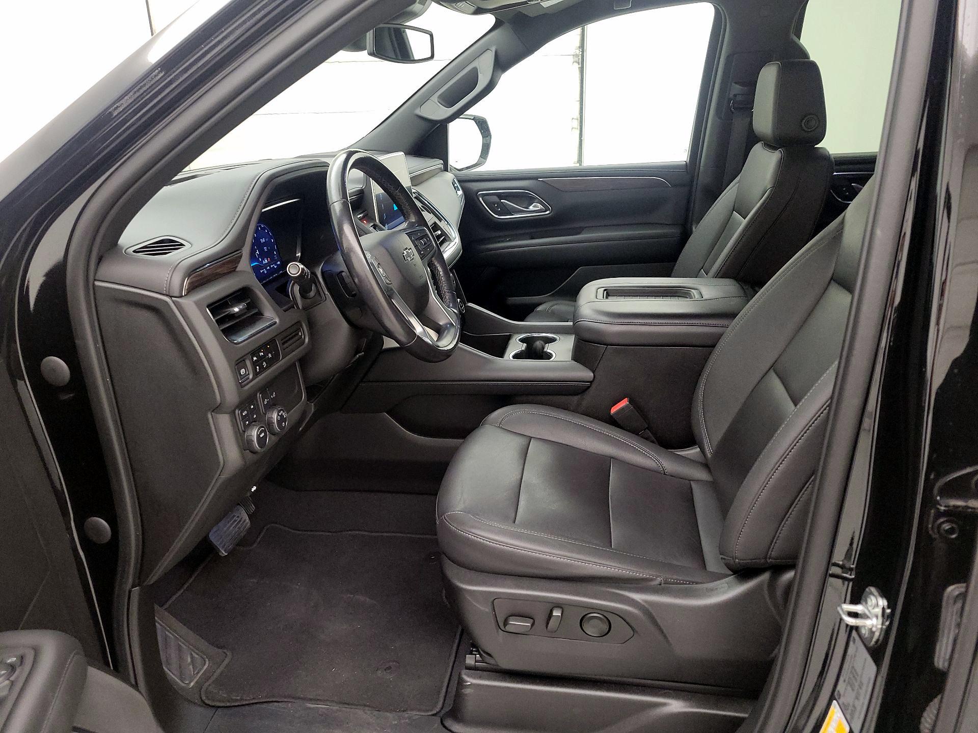 Thumbnail: 2023 Chevrolet Tahoe - 11