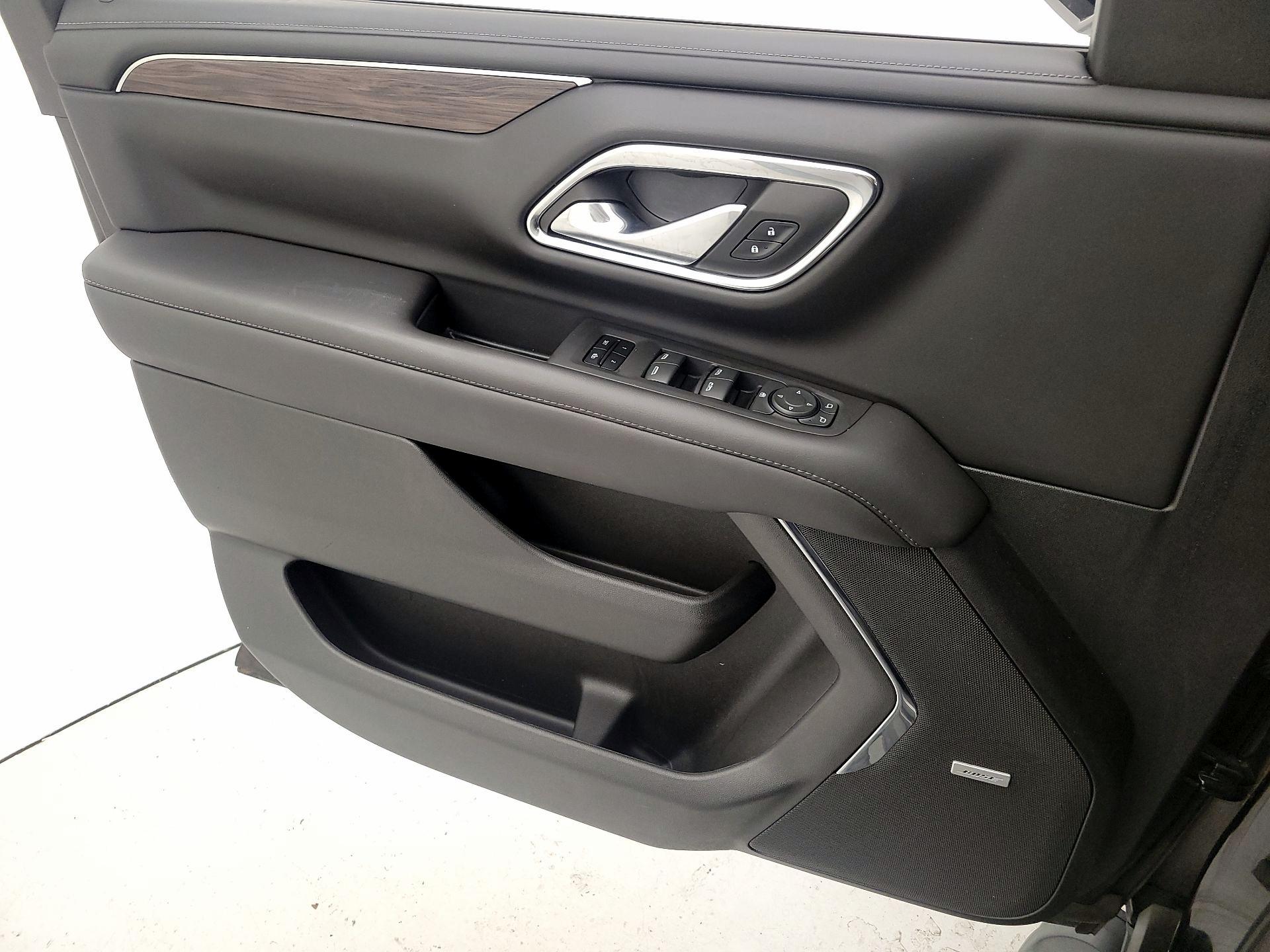 Thumbnail: 2023 Chevrolet Tahoe - 12