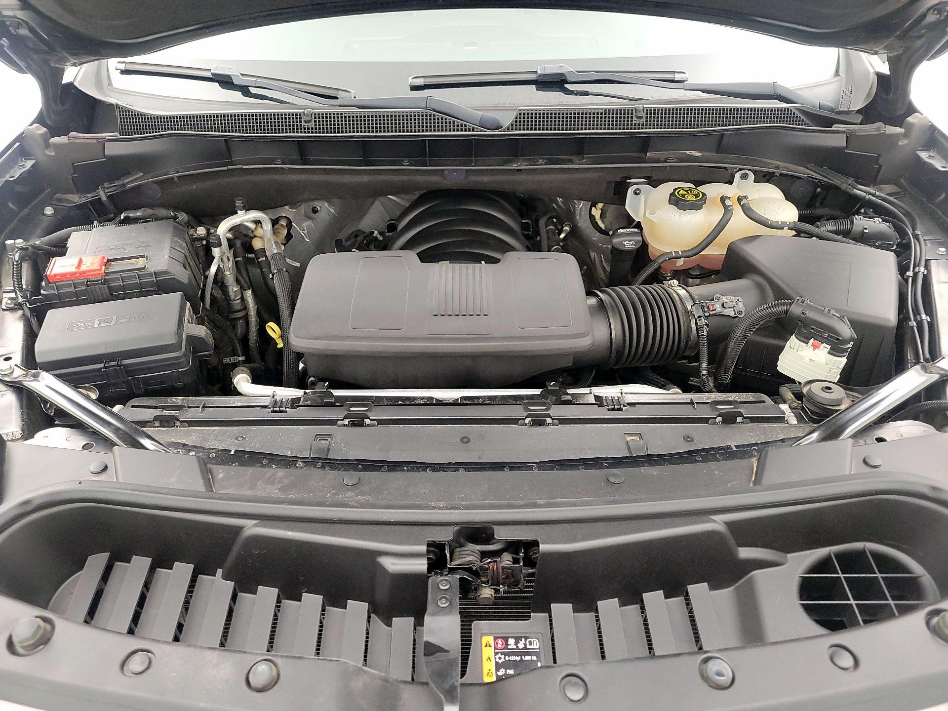 Thumbnail: 2023 Chevrolet Tahoe - 18