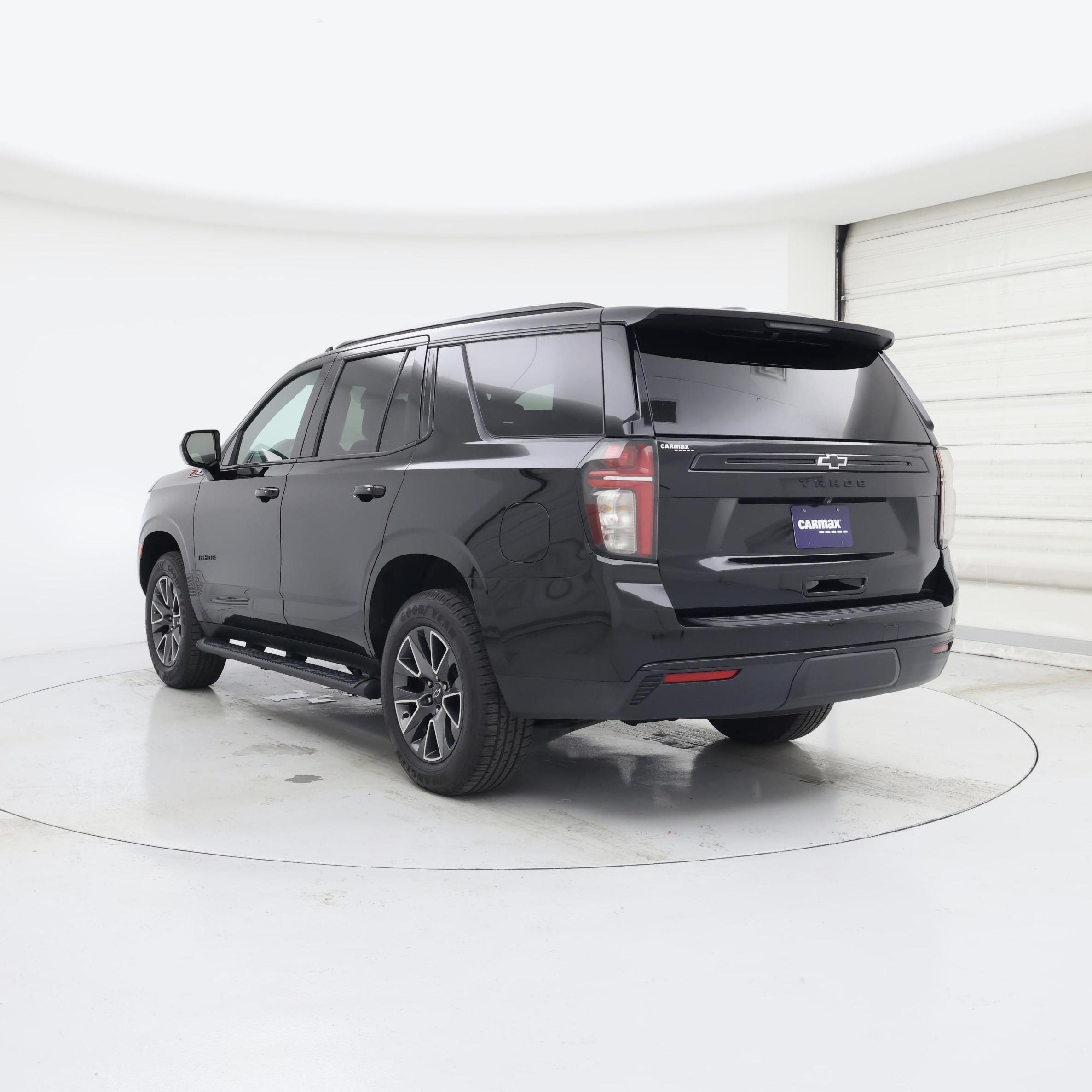 Thumbnail: 2023 Chevrolet Tahoe - 2