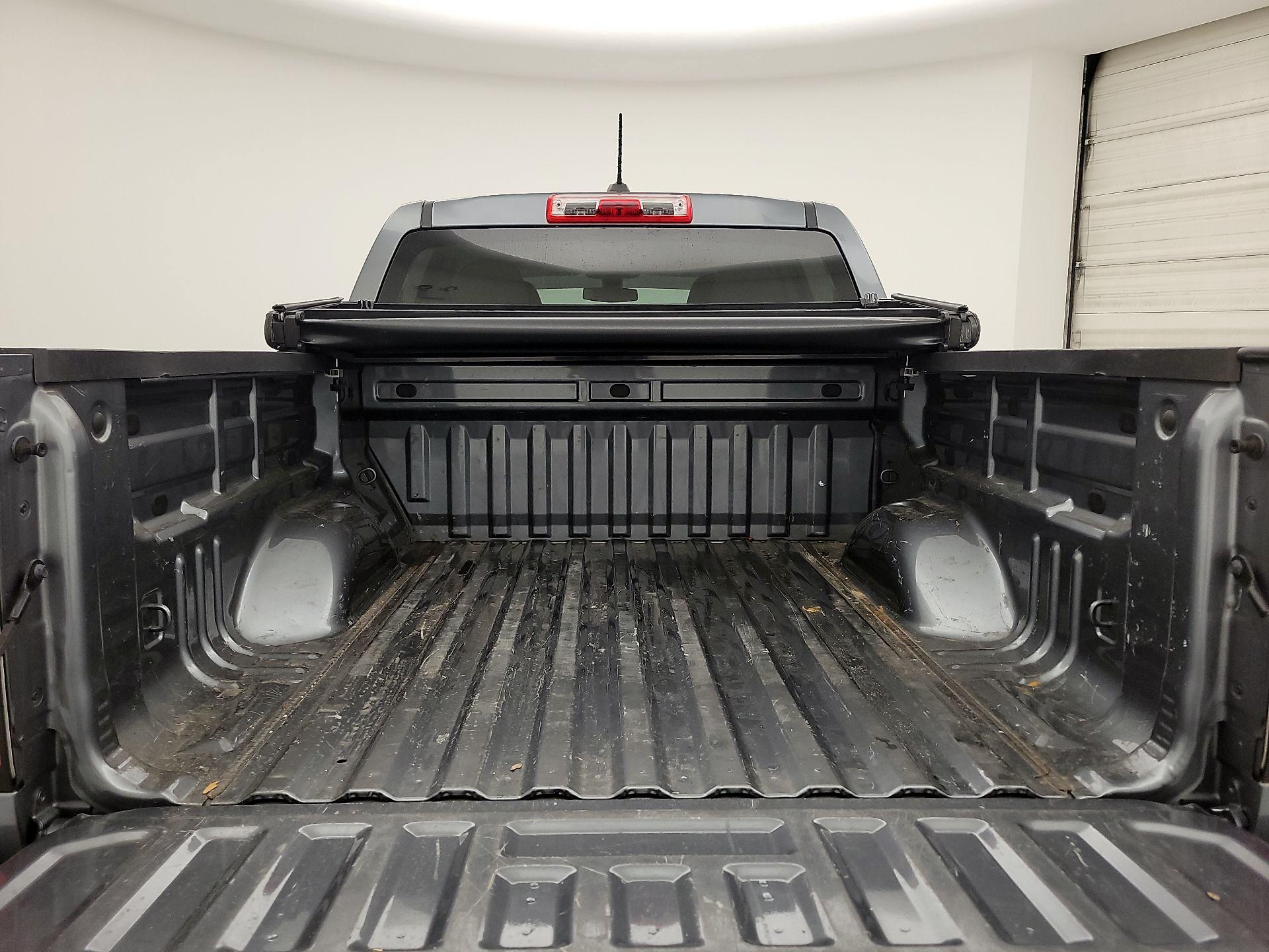 Thumbnail: 2022 Chevrolet Colorado - 20