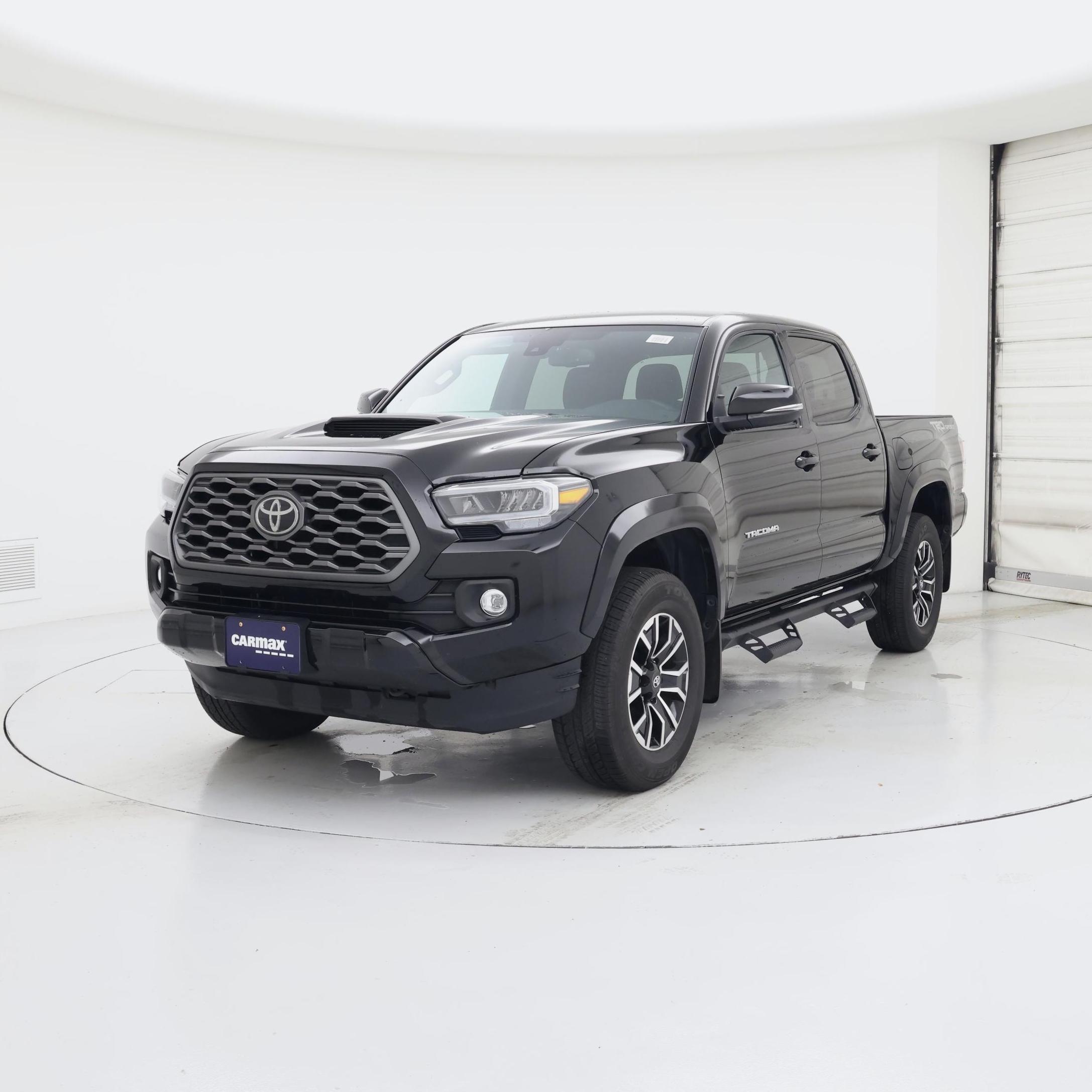 Thumbnail: 2023 Toyota Tacoma - 4