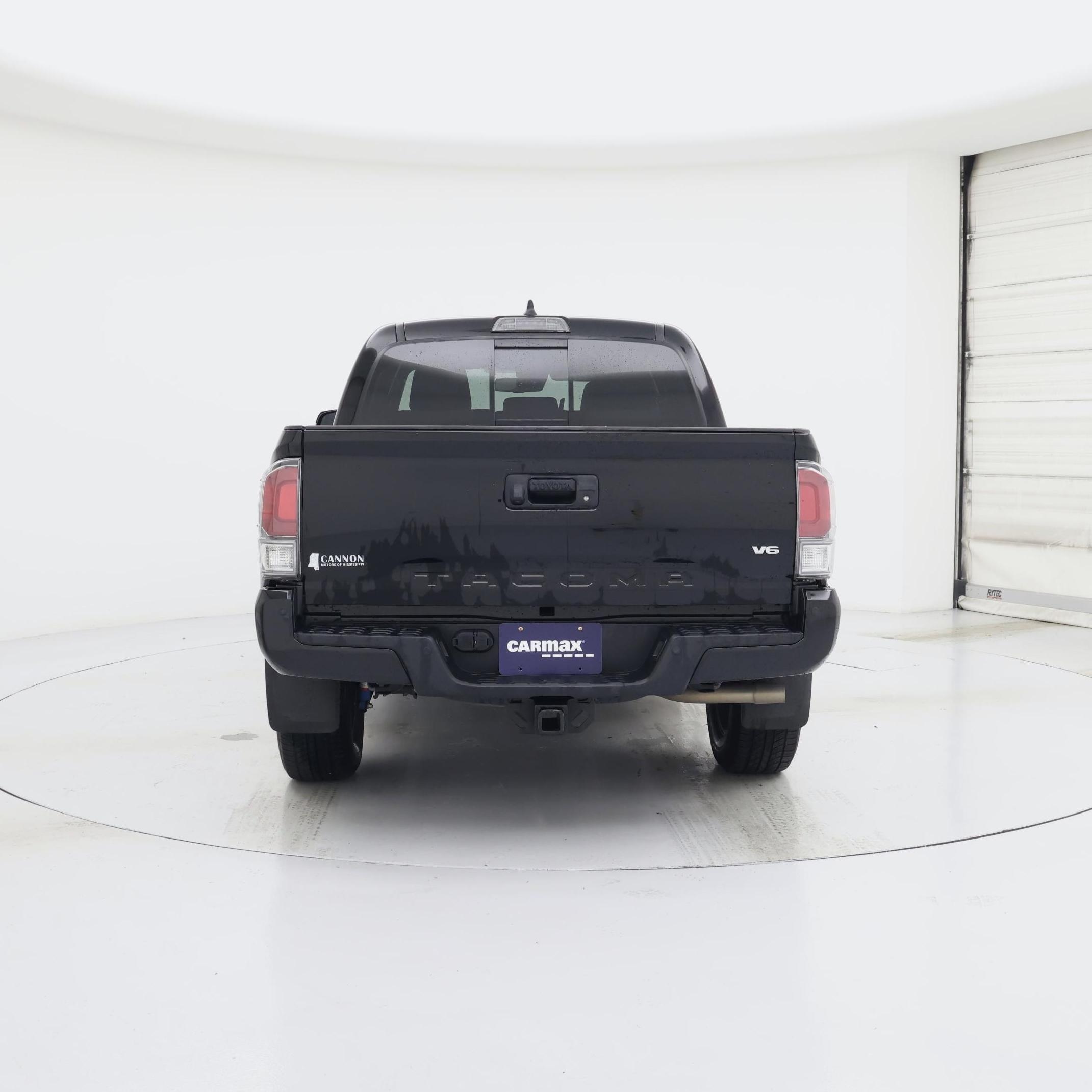 Thumbnail: 2023 Toyota Tacoma - 6