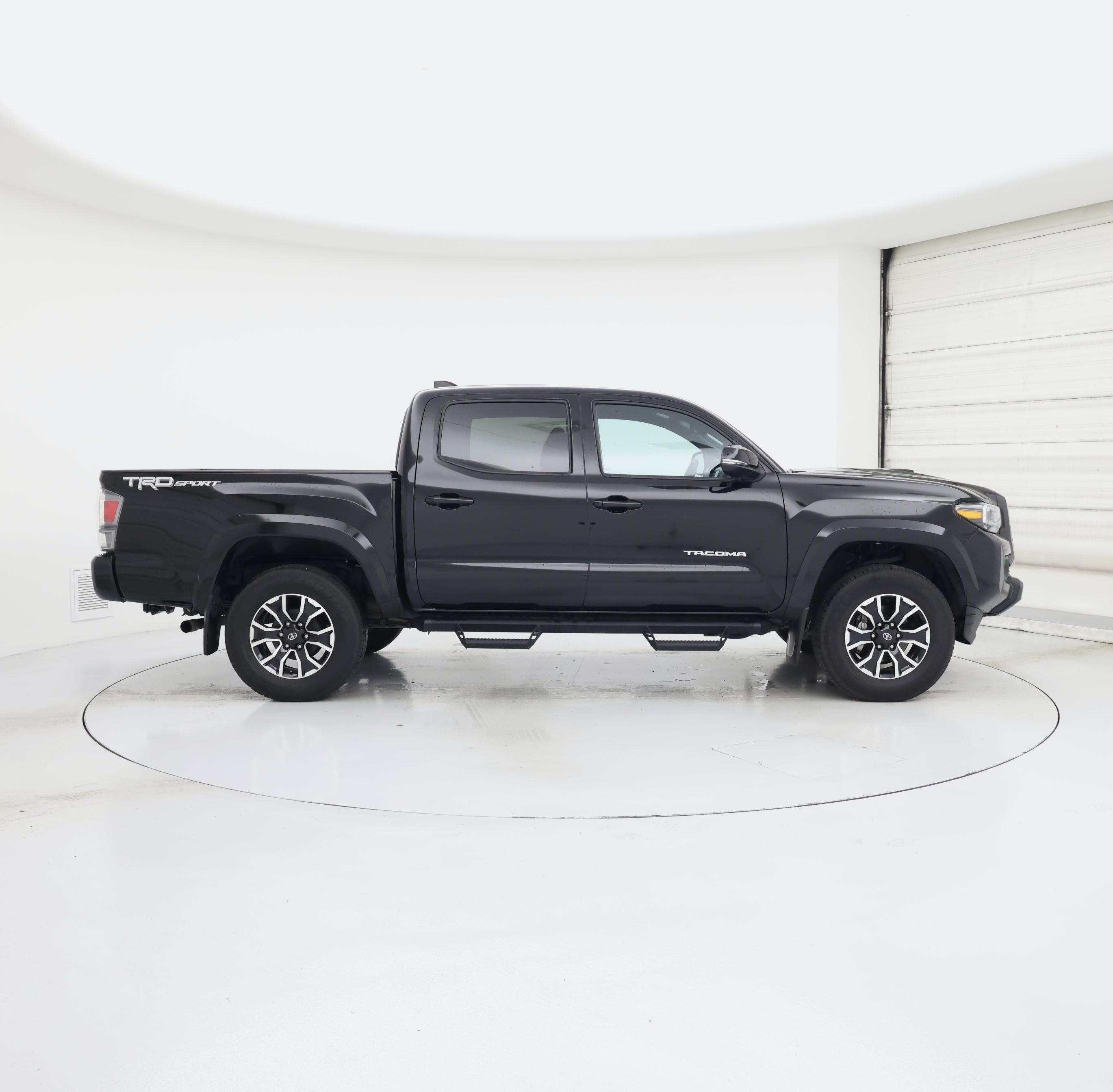 Thumbnail: 2023 Toyota Tacoma - 7