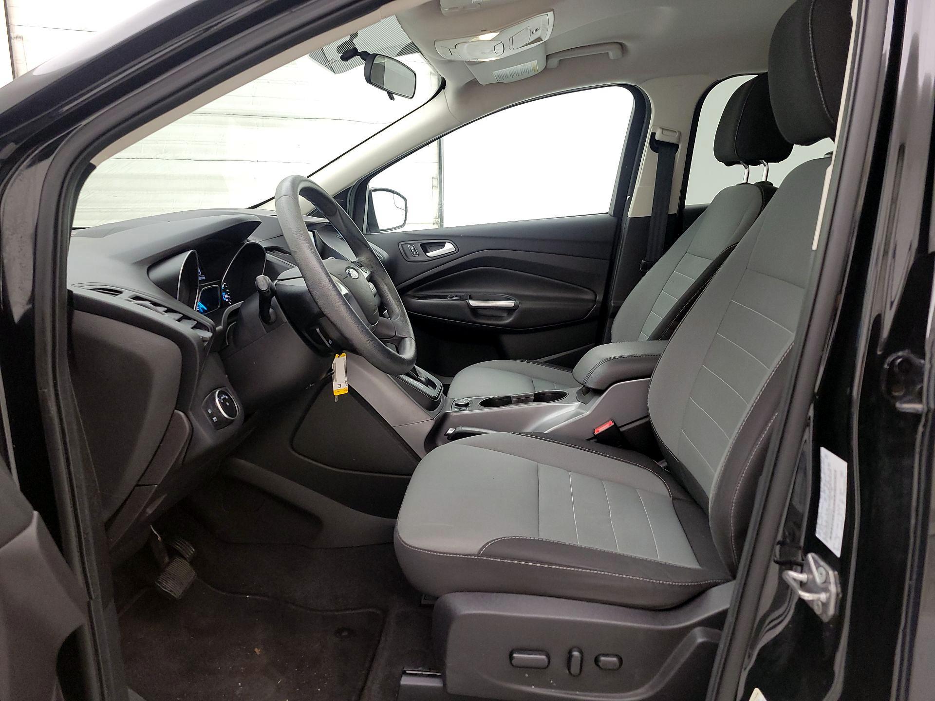 Thumbnail: 2016 Ford Escape - 11
