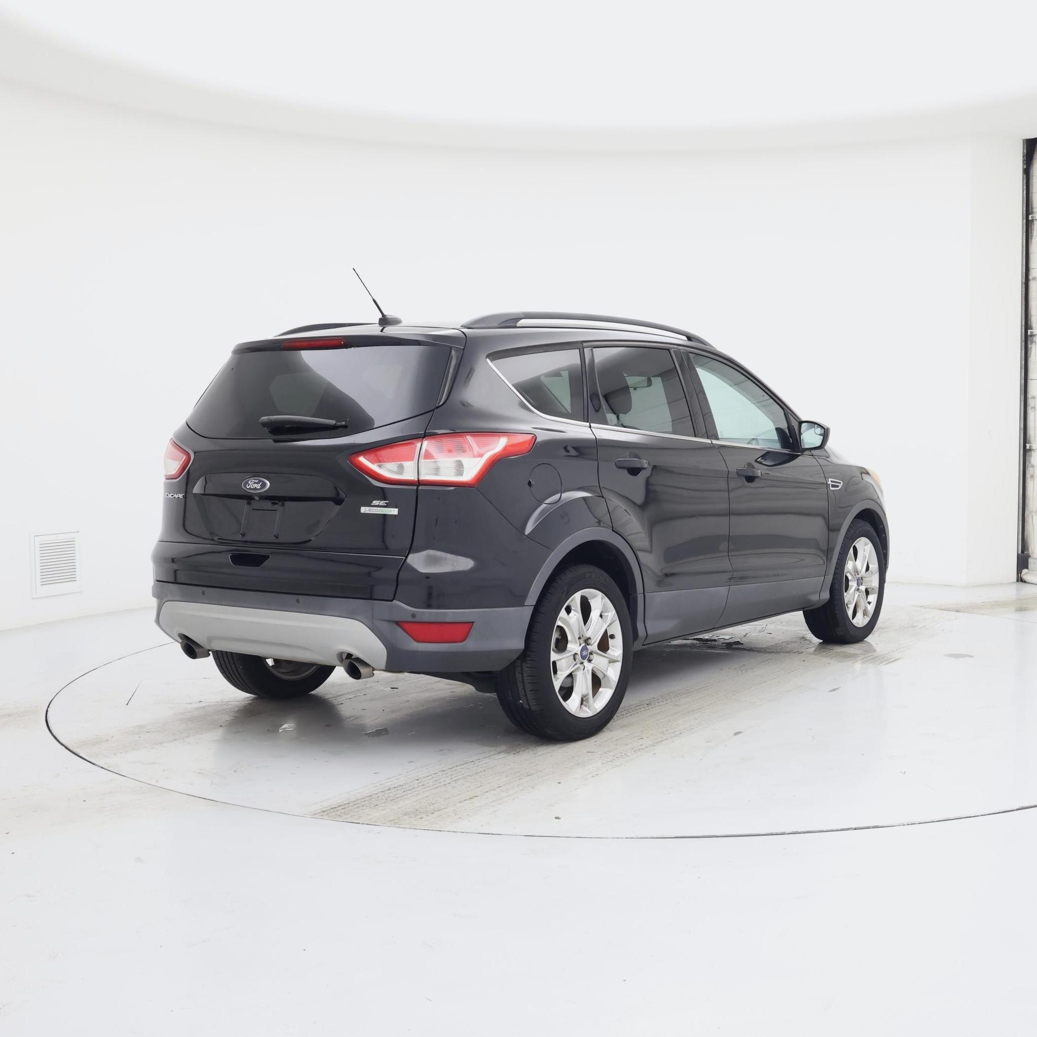 Thumbnail: 2016 Ford Escape - 8