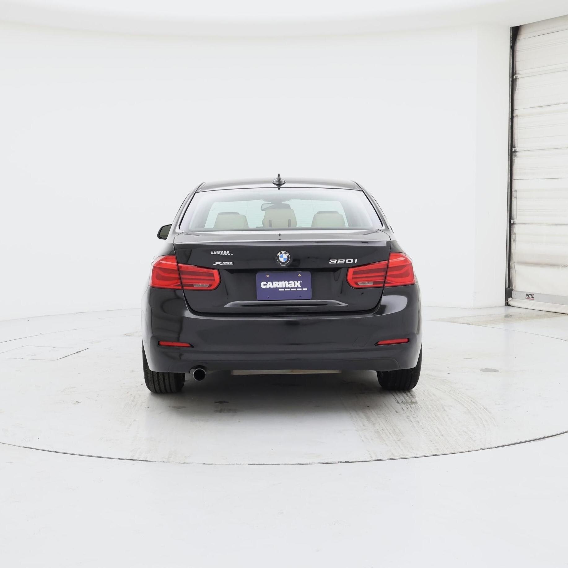Thumbnail: 2017 BMW 3 Series - 6