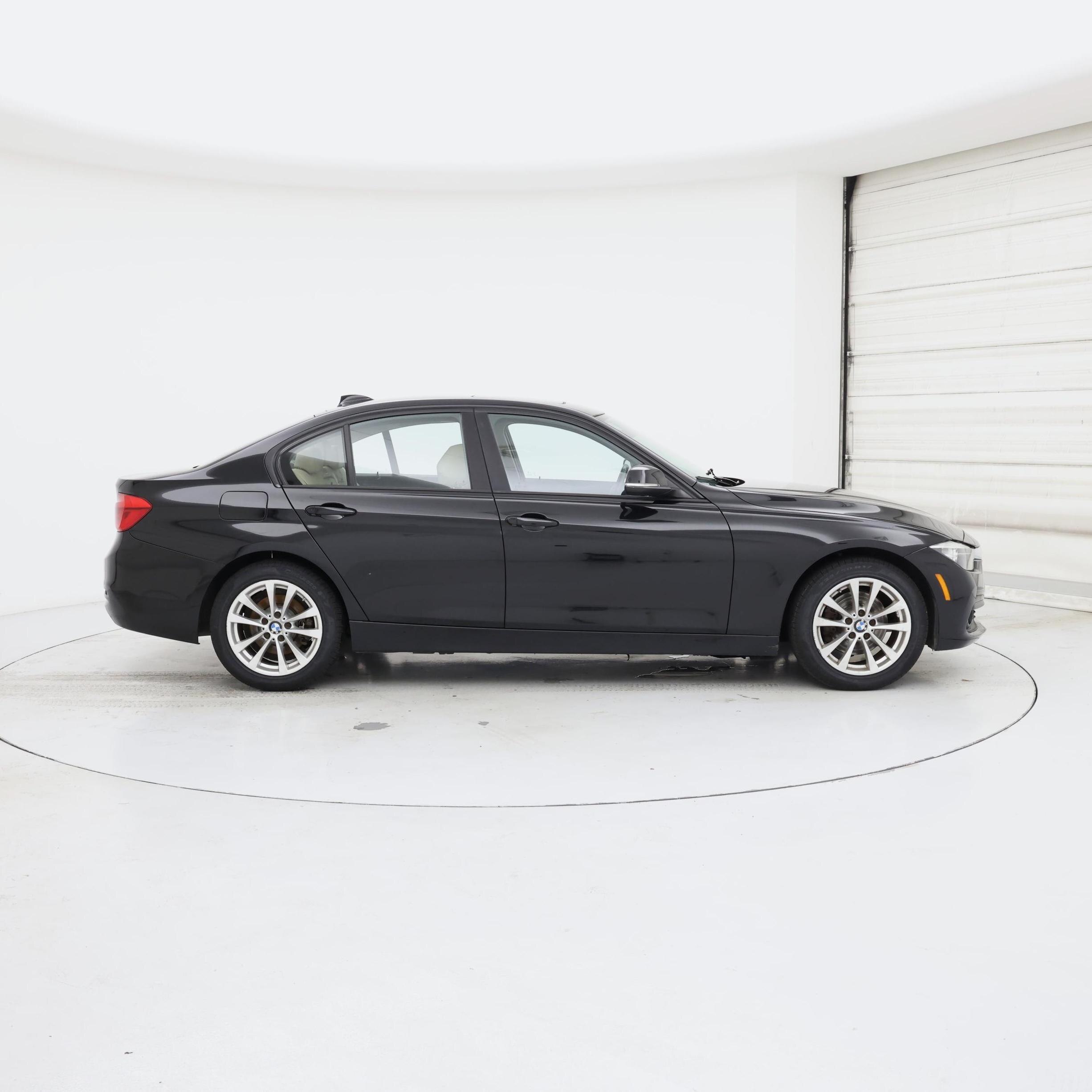 Thumbnail: 2017 BMW 3 Series - 7