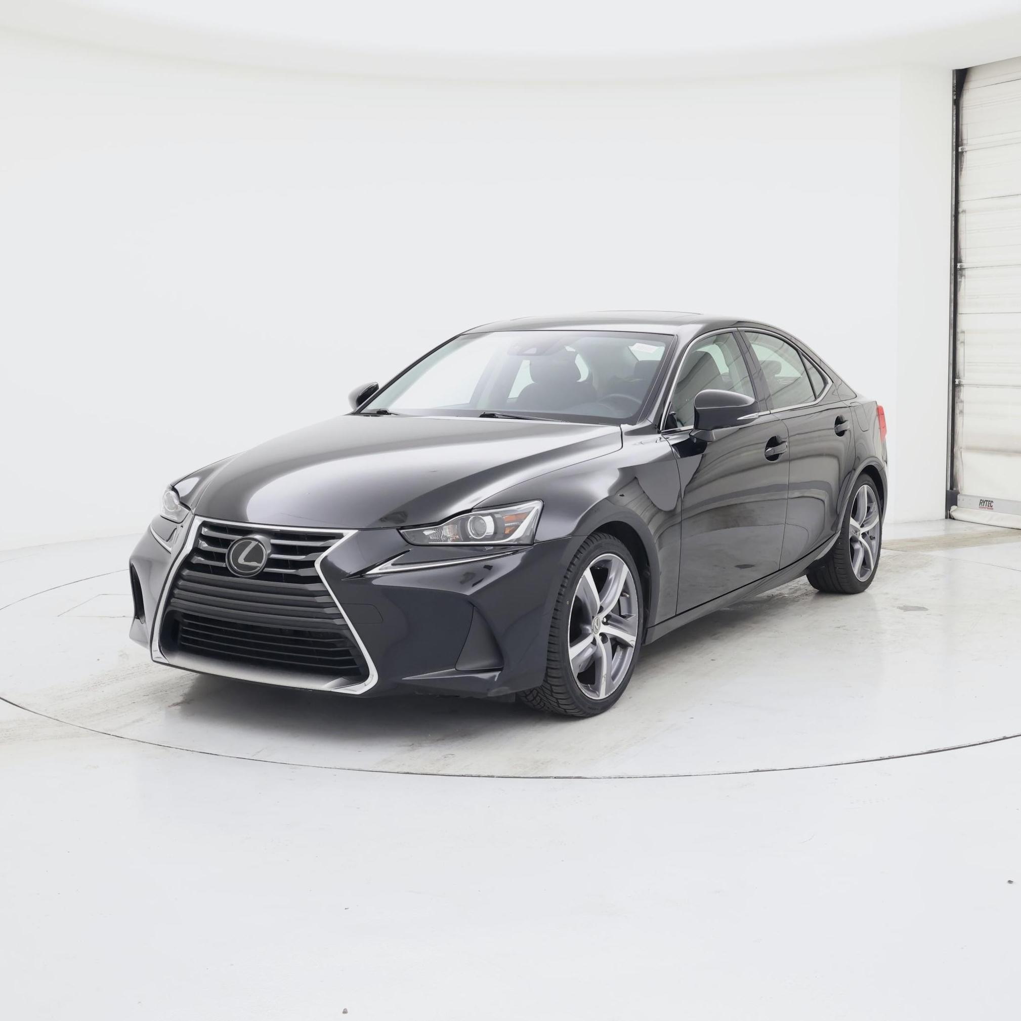 Thumbnail: 2020 Lexus IS - 4