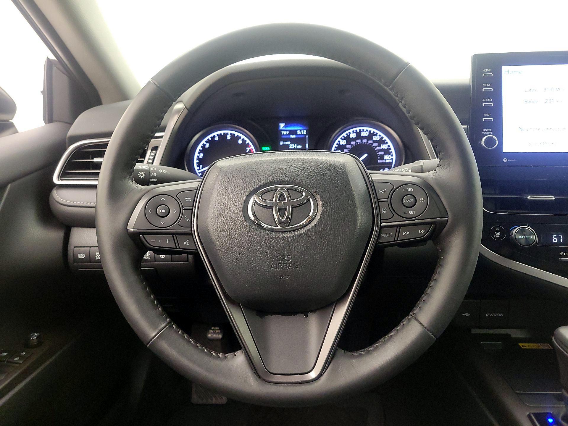 Thumbnail: 2024 Toyota Camry - 10