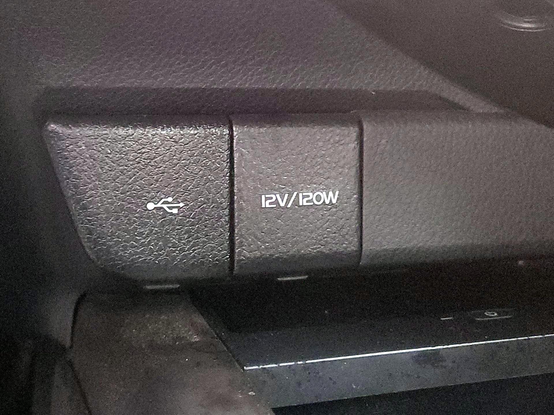 Thumbnail: 2024 Toyota Camry - 18