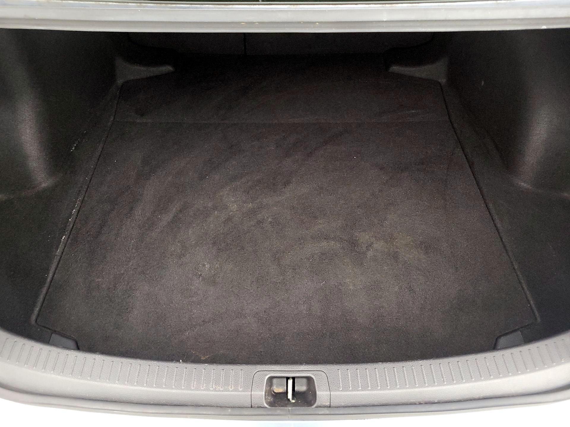 Thumbnail: 2020 Toyota Corolla - 20