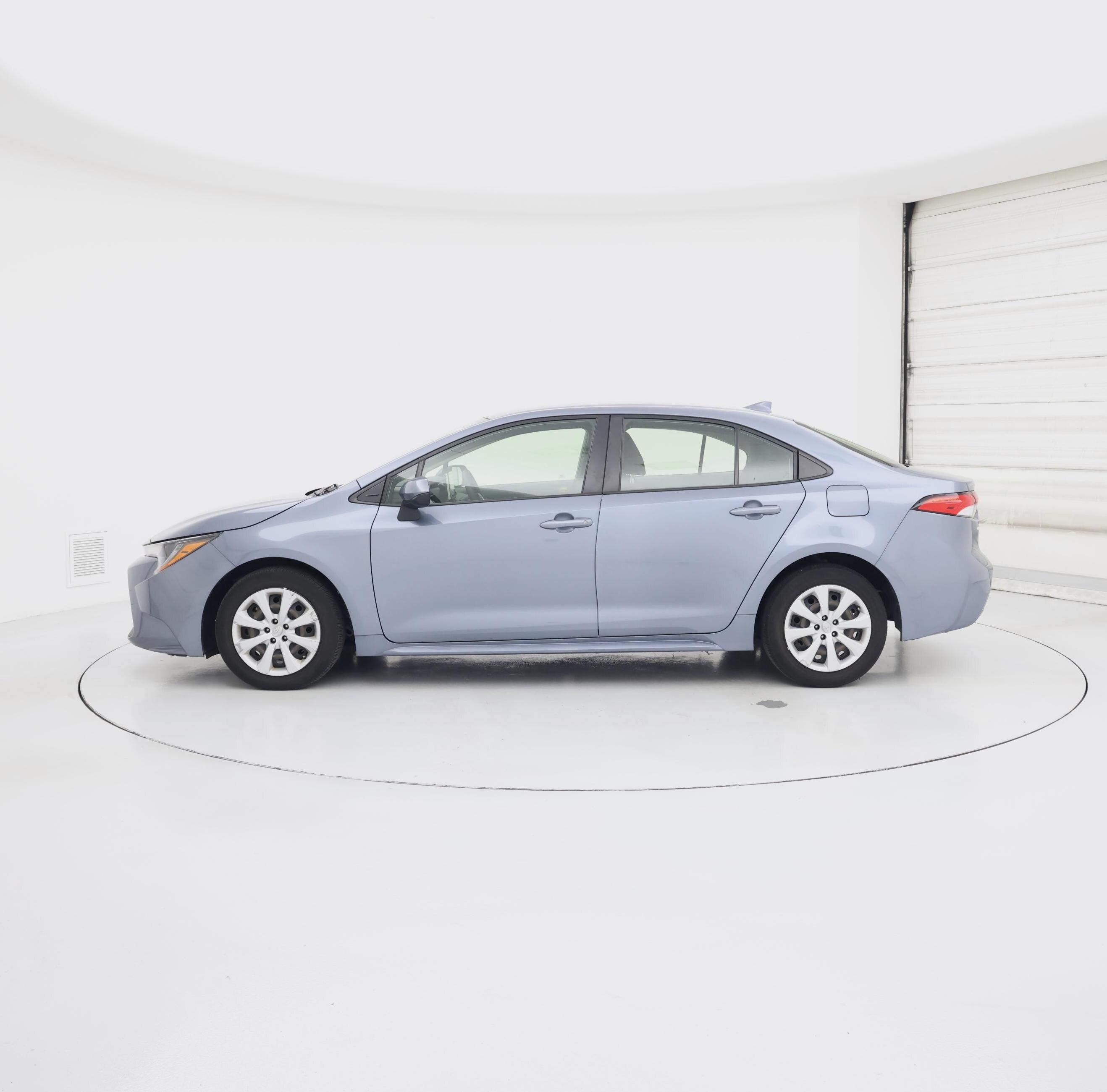 Thumbnail: 2020 Toyota Corolla - 3