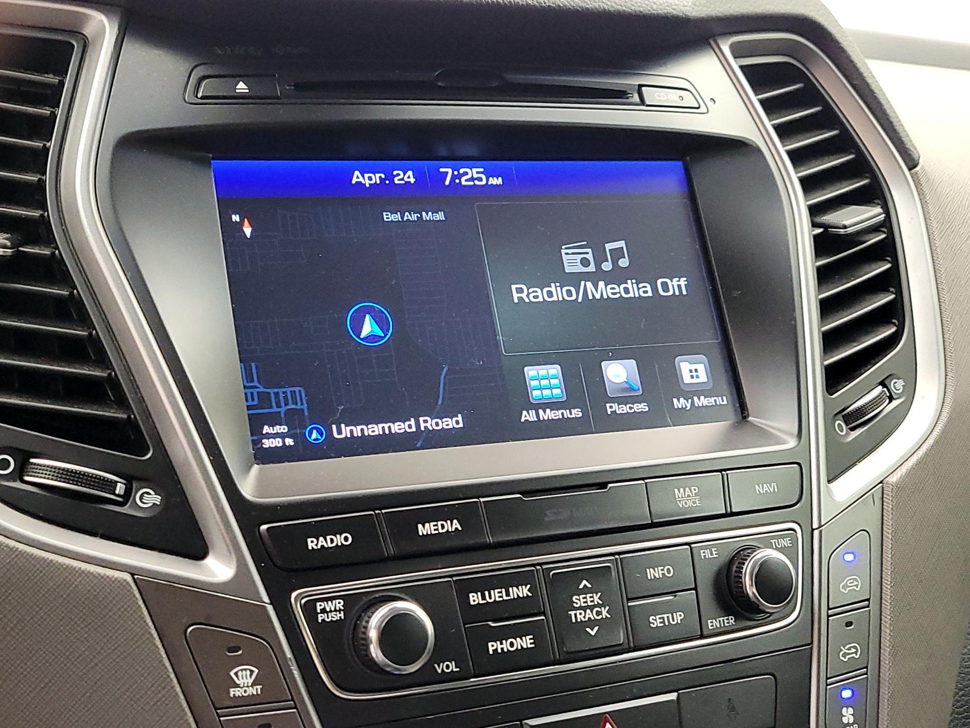 Thumbnail: 2017 Hyundai Santa Fe - 15