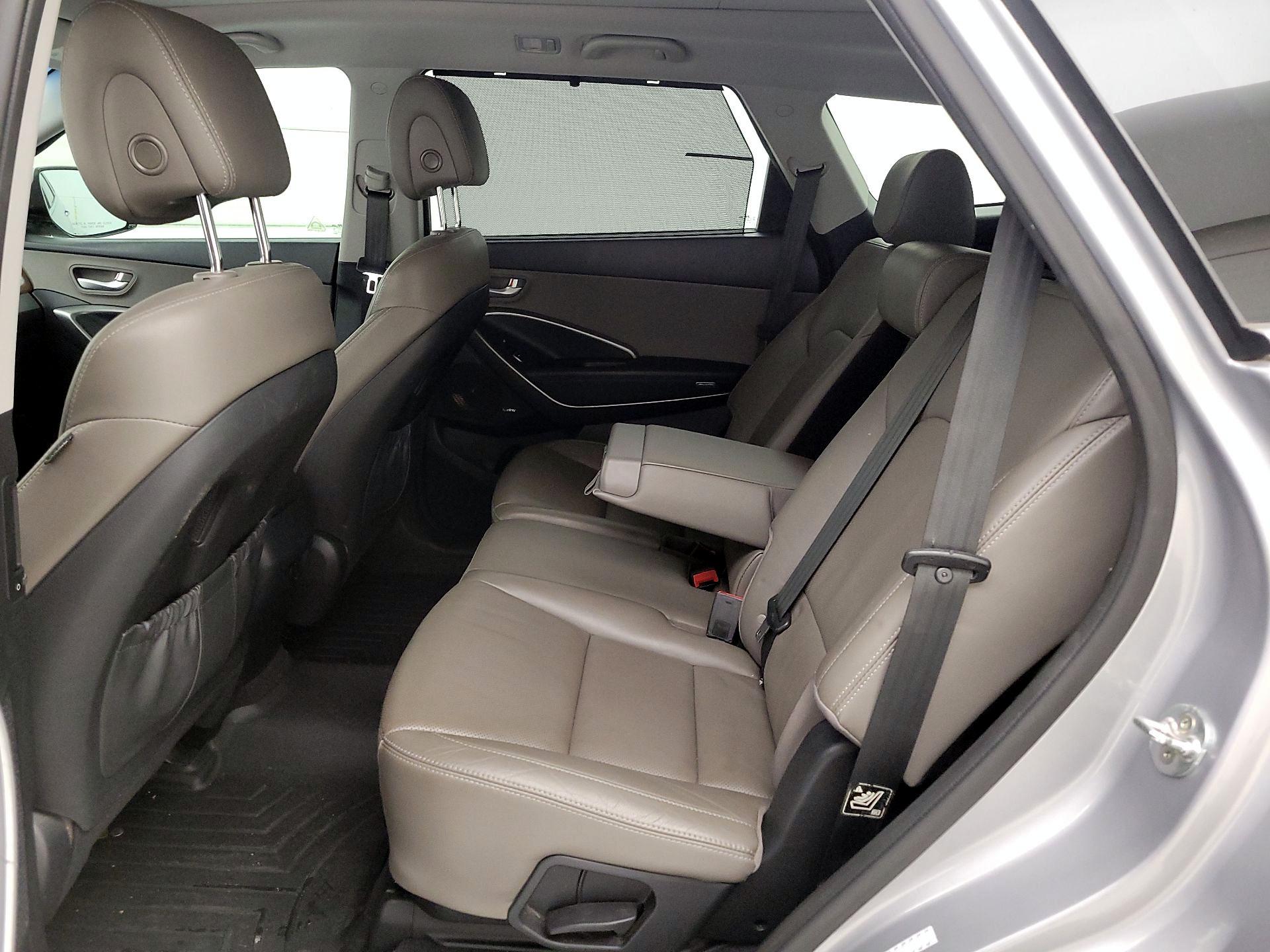 Thumbnail: 2017 Hyundai Santa Fe - 19