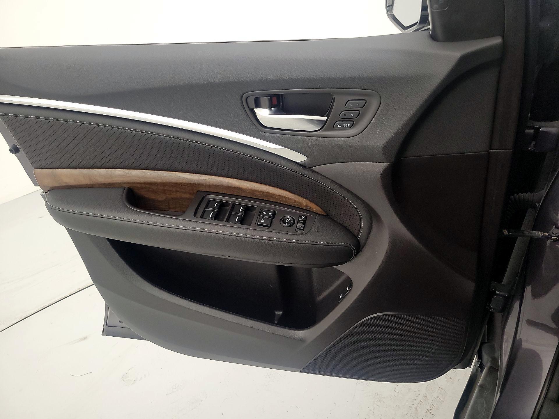 Thumbnail: 2020 Acura MDX - 12