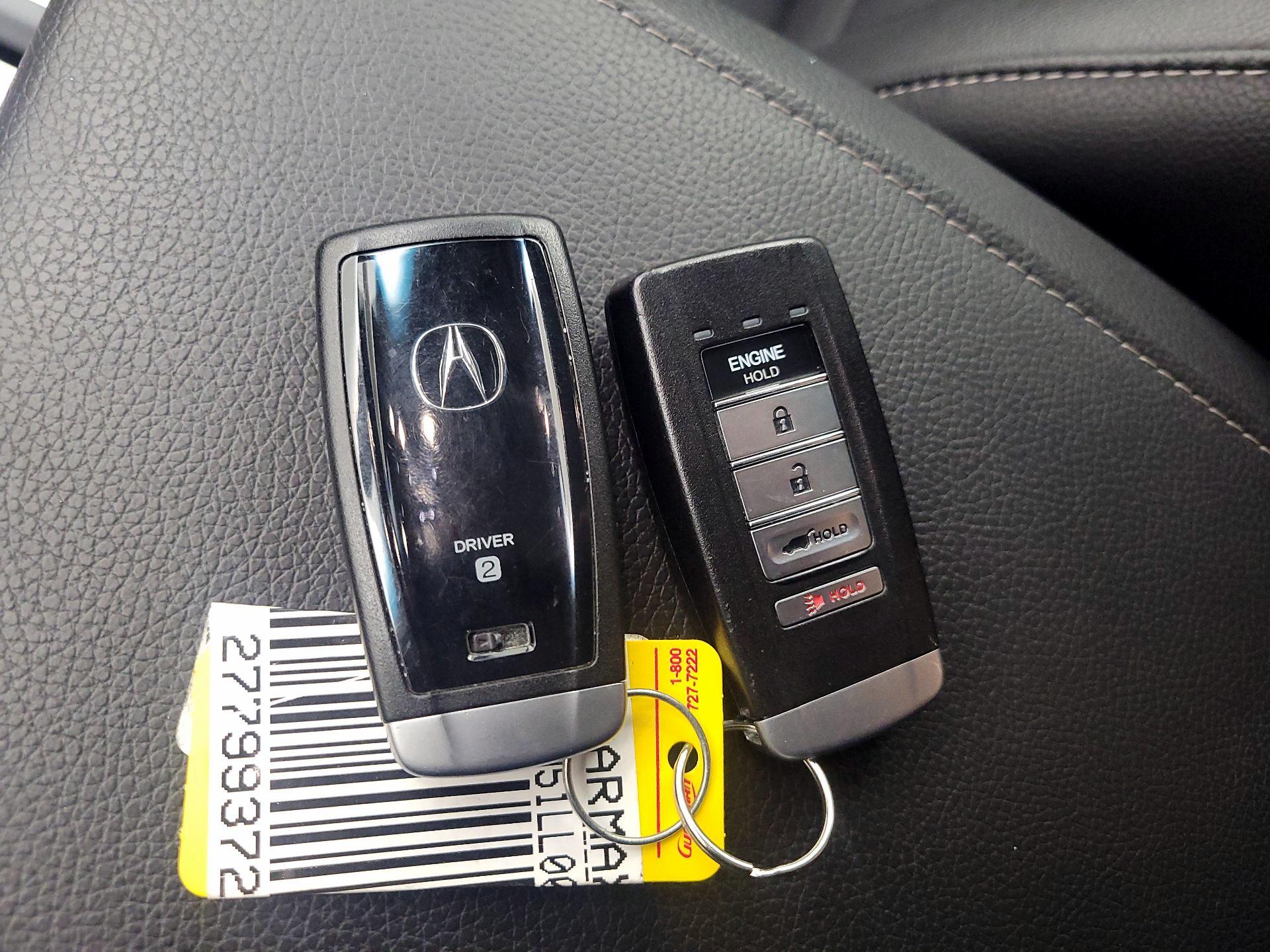 Thumbnail: 2020 Acura MDX - 18