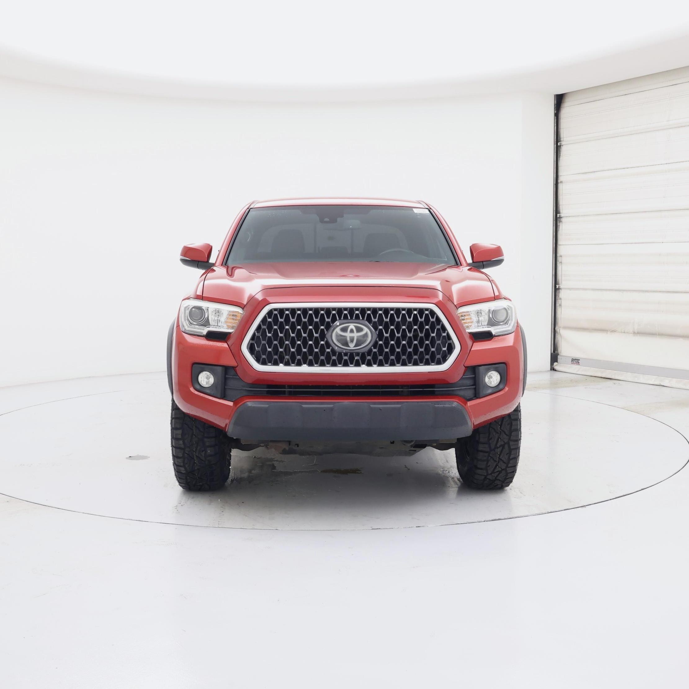 Thumbnail: 2019 Toyota Tacoma - 5
